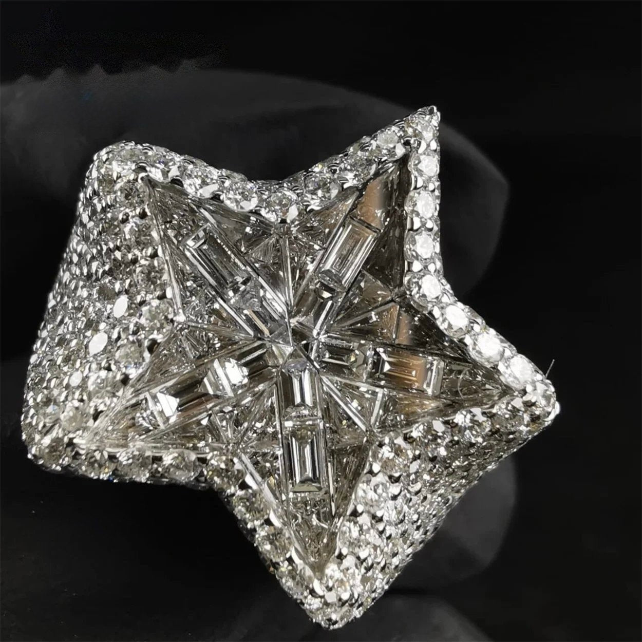 Iced Star Ring — Moissanite, 925 Silver