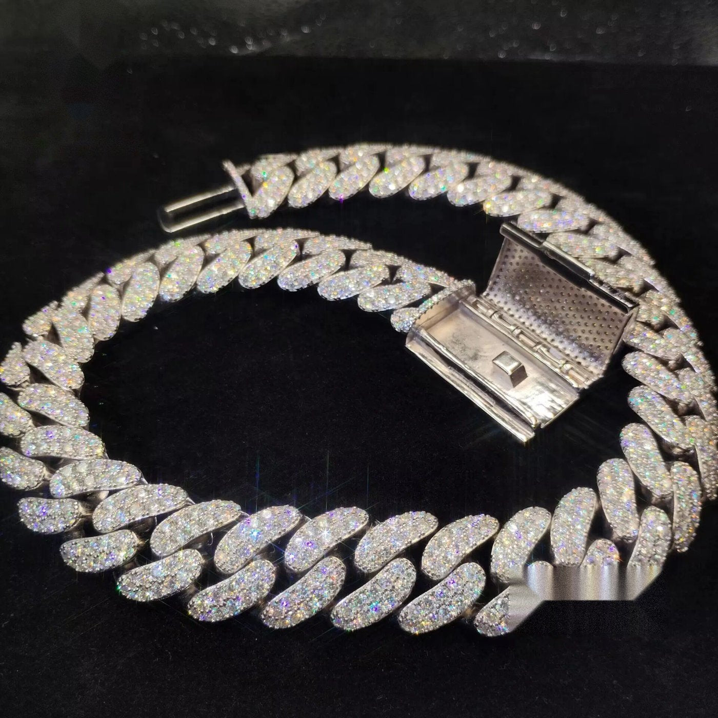 20mm Pavé Cuban Chain — Moissanite, 925 Silver