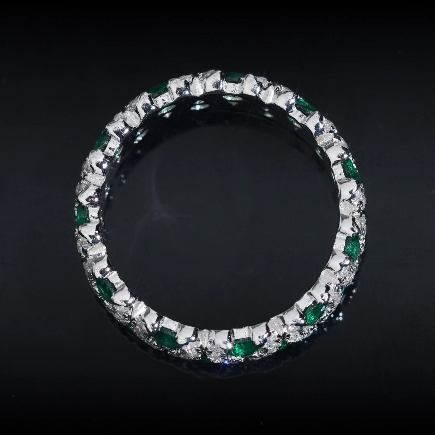 Vivid Green Eternity Band — Moissanite, 925 Silver