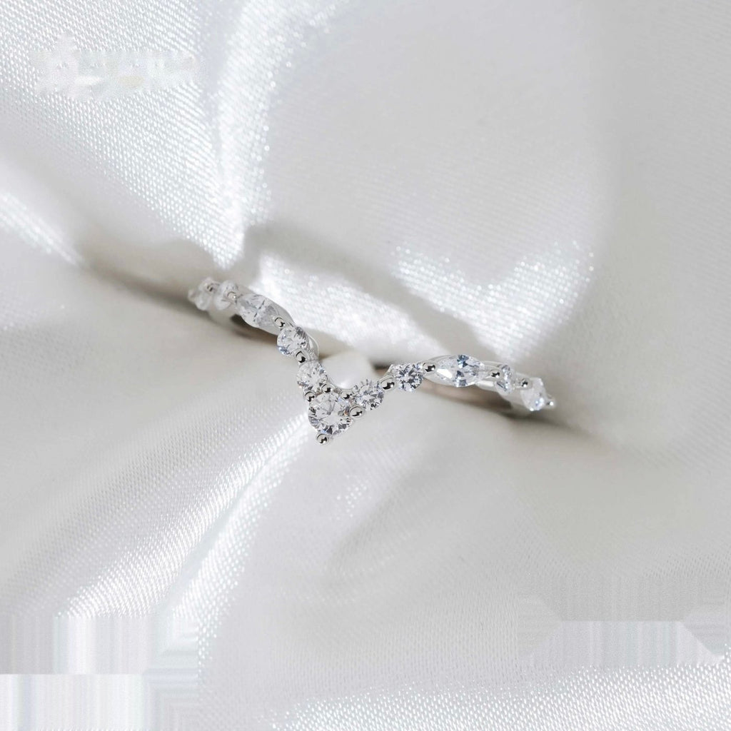 V-Shape Marquise Contour Band — Moissanite, 925 Silver