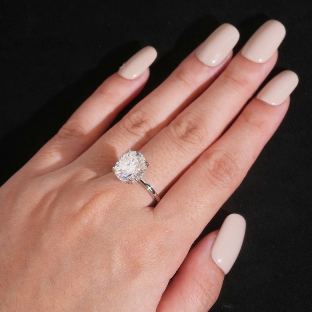 Oval Cut 10×12mm Engagement Ring — Moissanite, 925 Silver