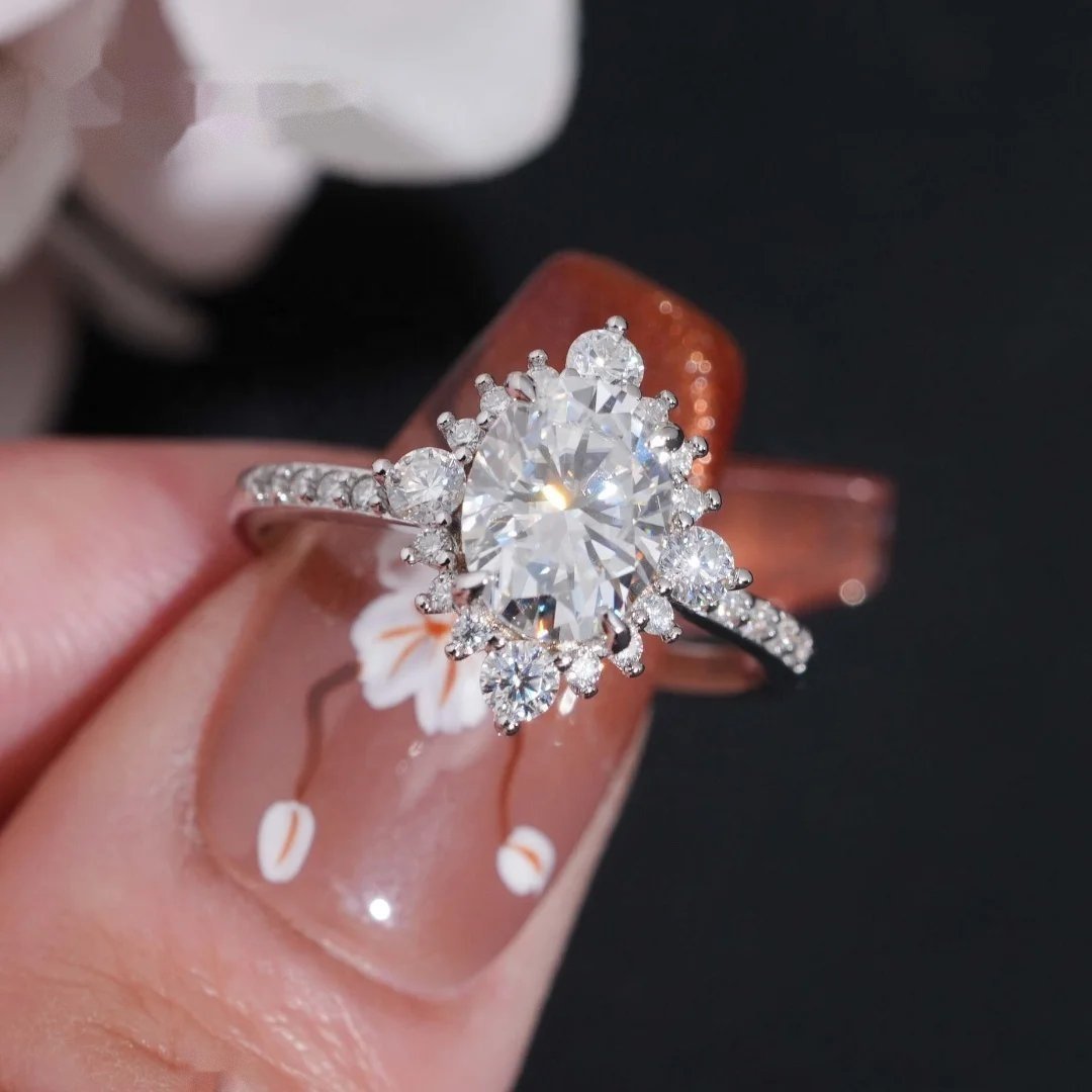 Oval Cut Engagement Ring — Moissanite, 925 Silver