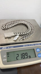 15mm Cuban Chain Pavé Setting — Cubic Zirconia, Zinc