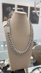 16mm Cuban Chain Pavé Setting — Moissanite, Zinc
