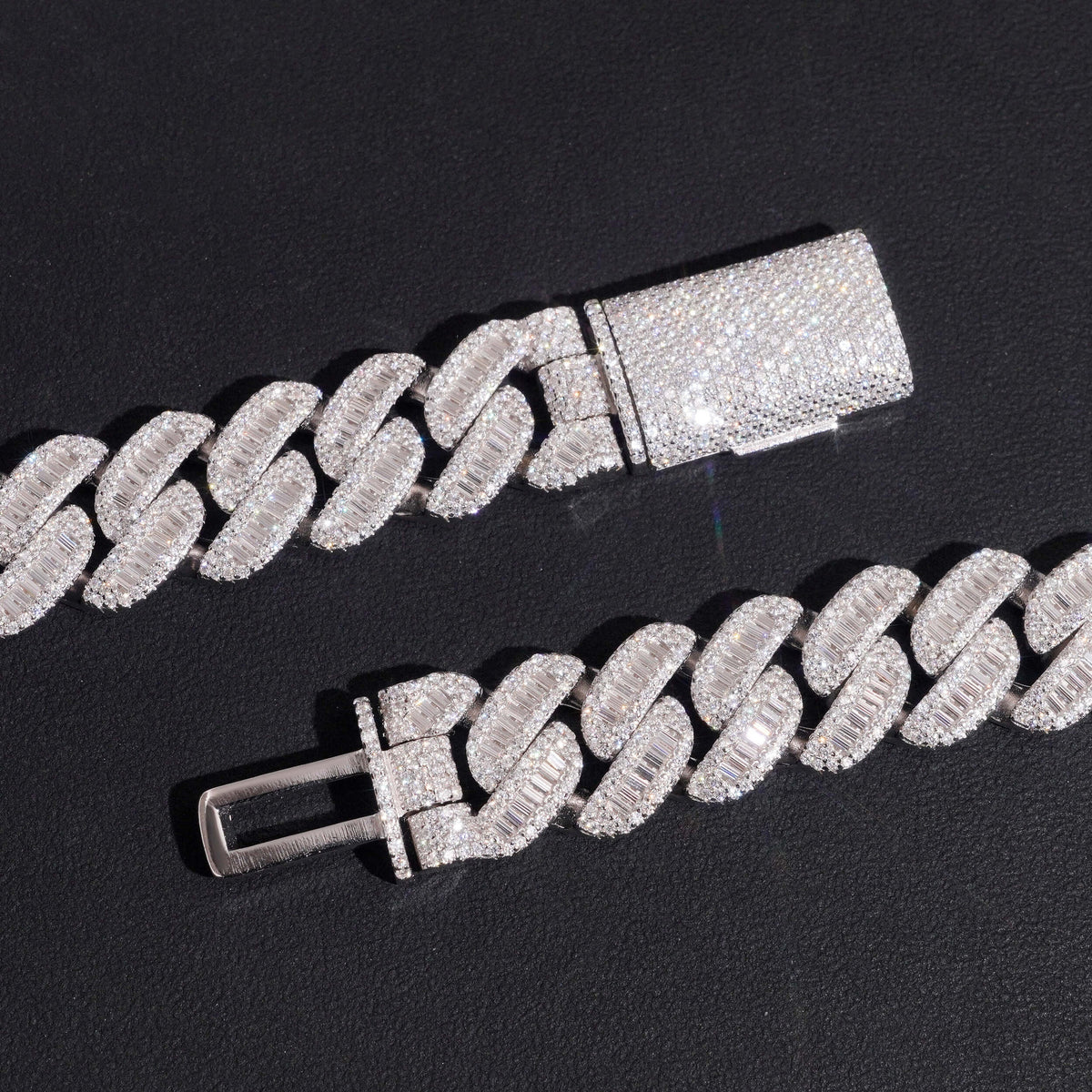 17mm Cuban Chain Baguette Setting — Moissanite, 925 Silver