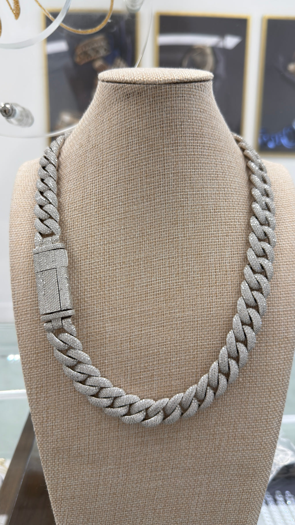 17mm Cuban Chain Pavé Setting New Lock — Moissanite, 925 Silver