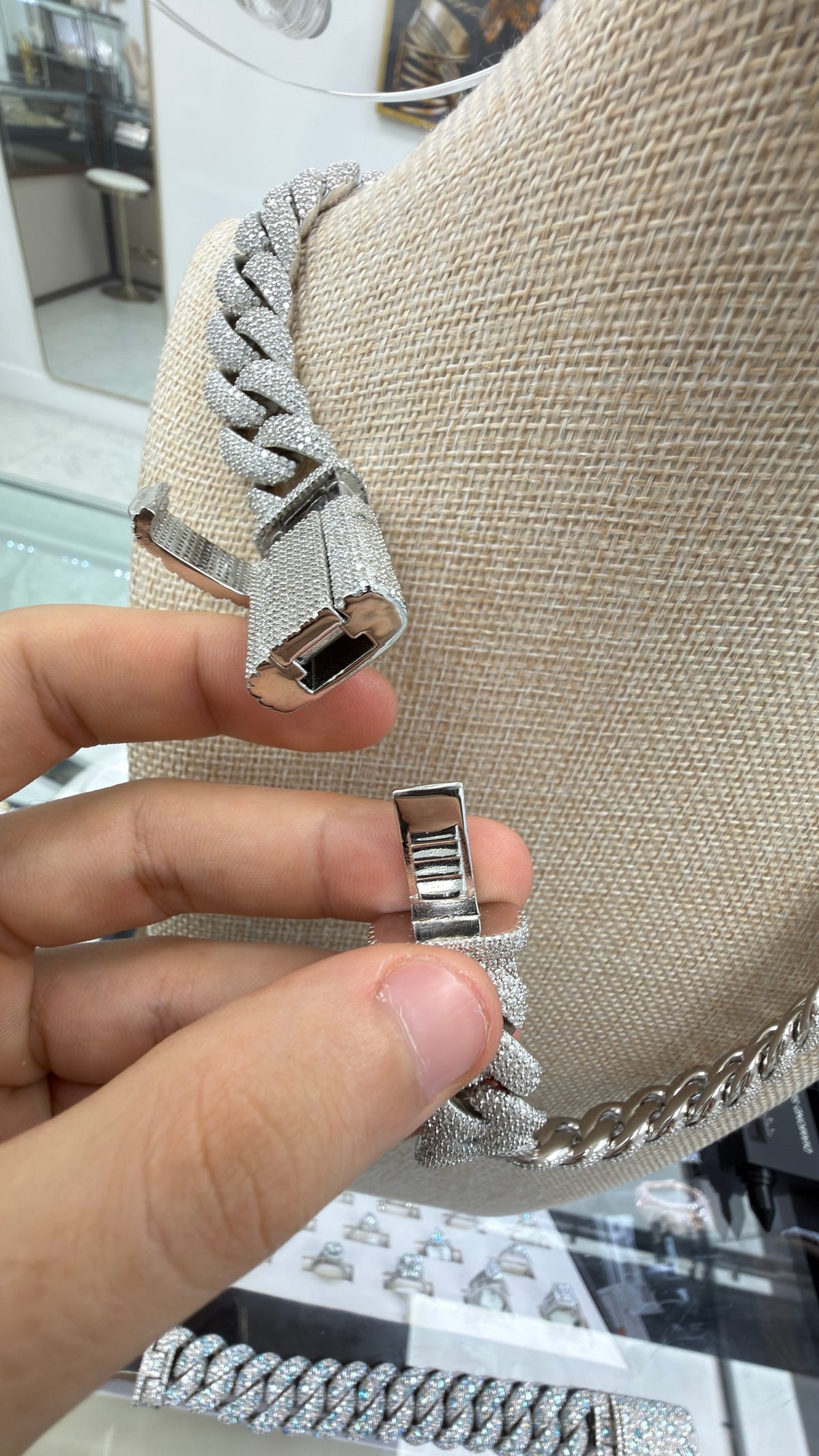 17mm Cuban Chain Pavé Setting New Lock — Moissanite, 925 Silver