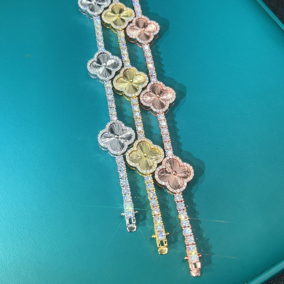 3mm Clover Tennis Bracelet — Moissanite, 925 Silver