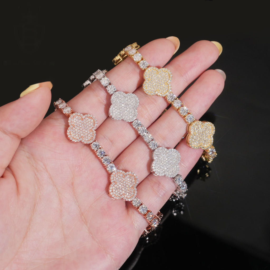 4mm Clover Tennis Bracelet — Moissanite, 925 Silver