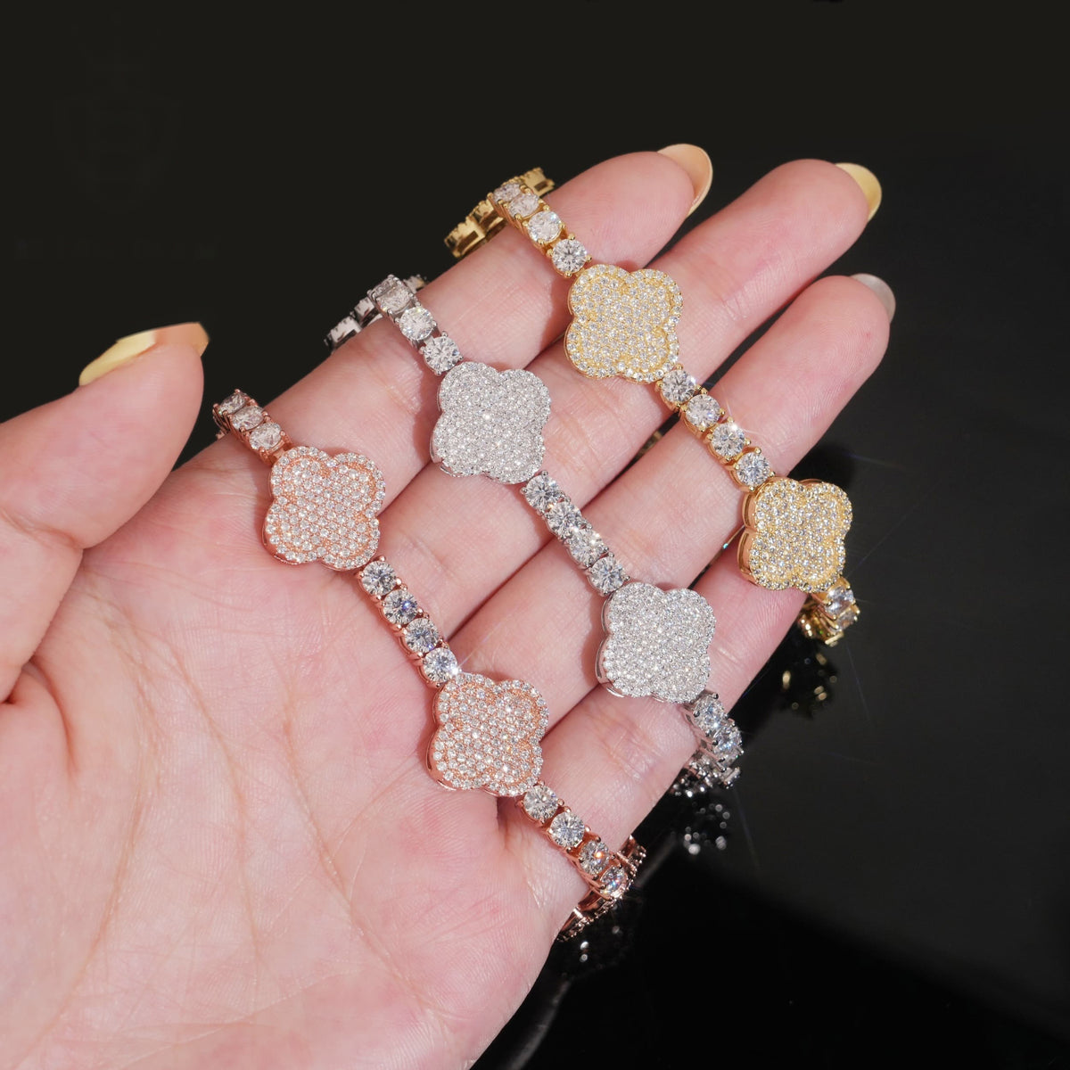 4mm Clover Tennis Bracelet — Moissanite, 925 Silver