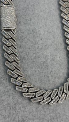17MM Cuban Chain Flower Setting Moissanite S925 + Rhodium