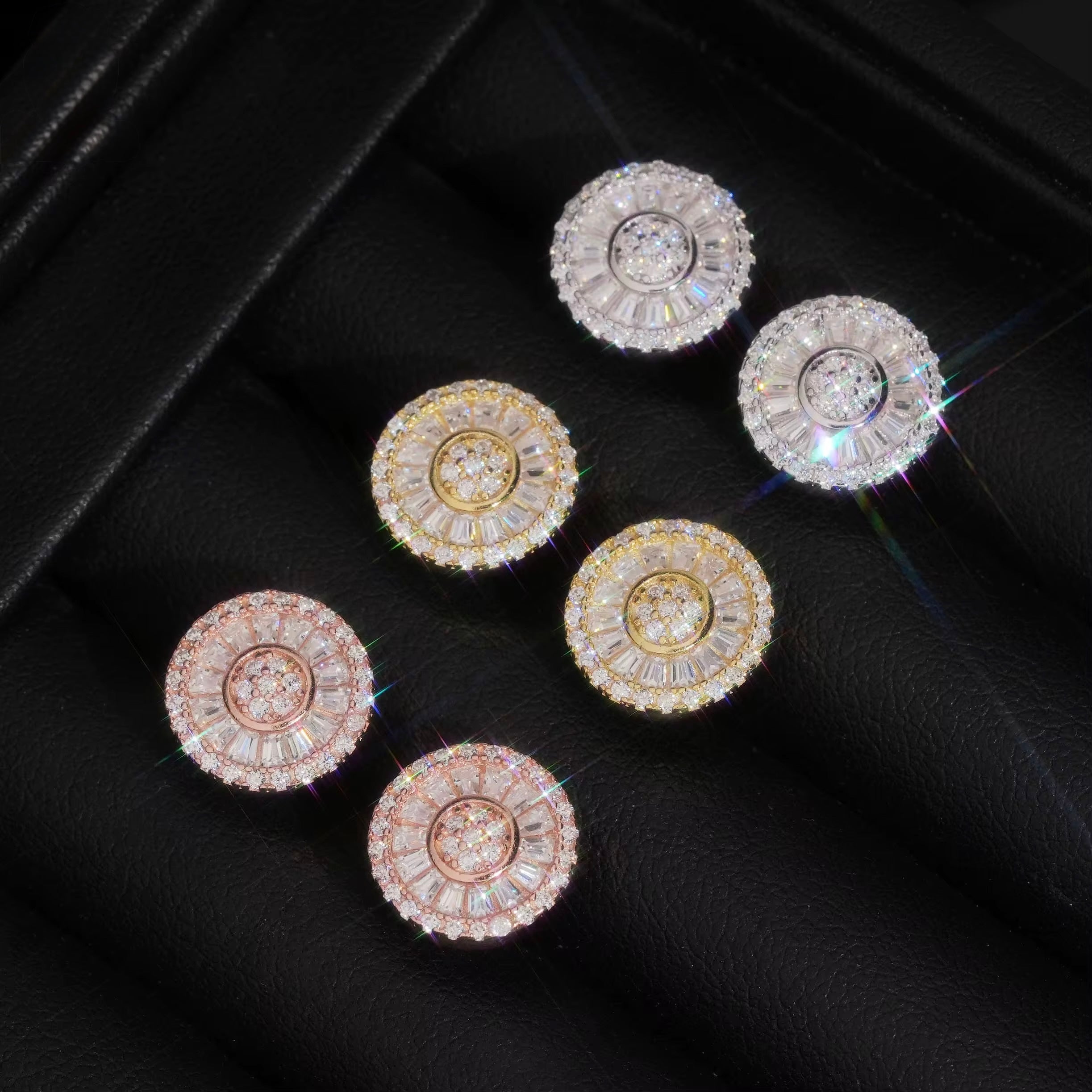Rounded Earrings Screw Back Moissanite Silver S925 + Rhodium