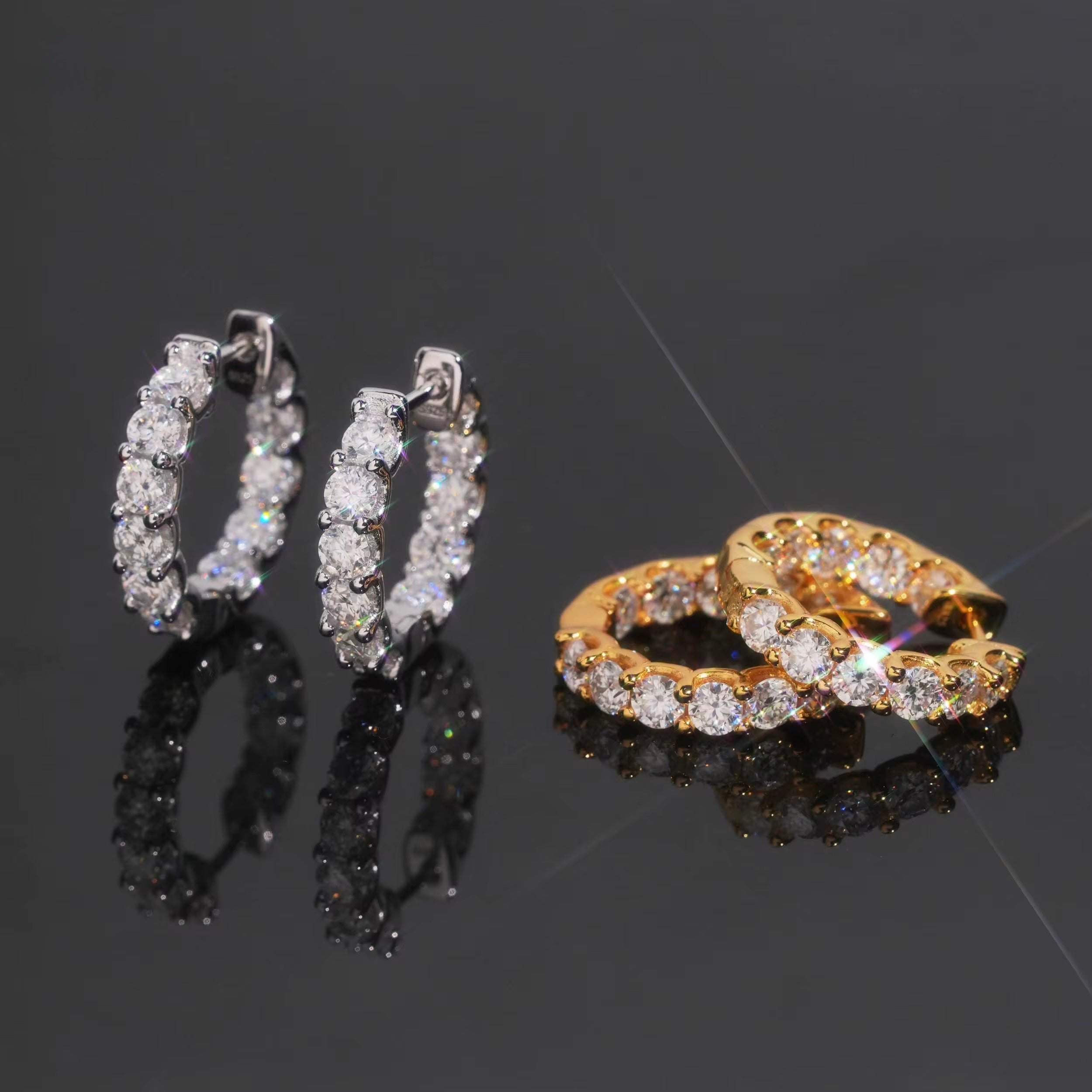 Hoops 3 Earrings Screw Back Moissanite Silver S925 + Rhodium