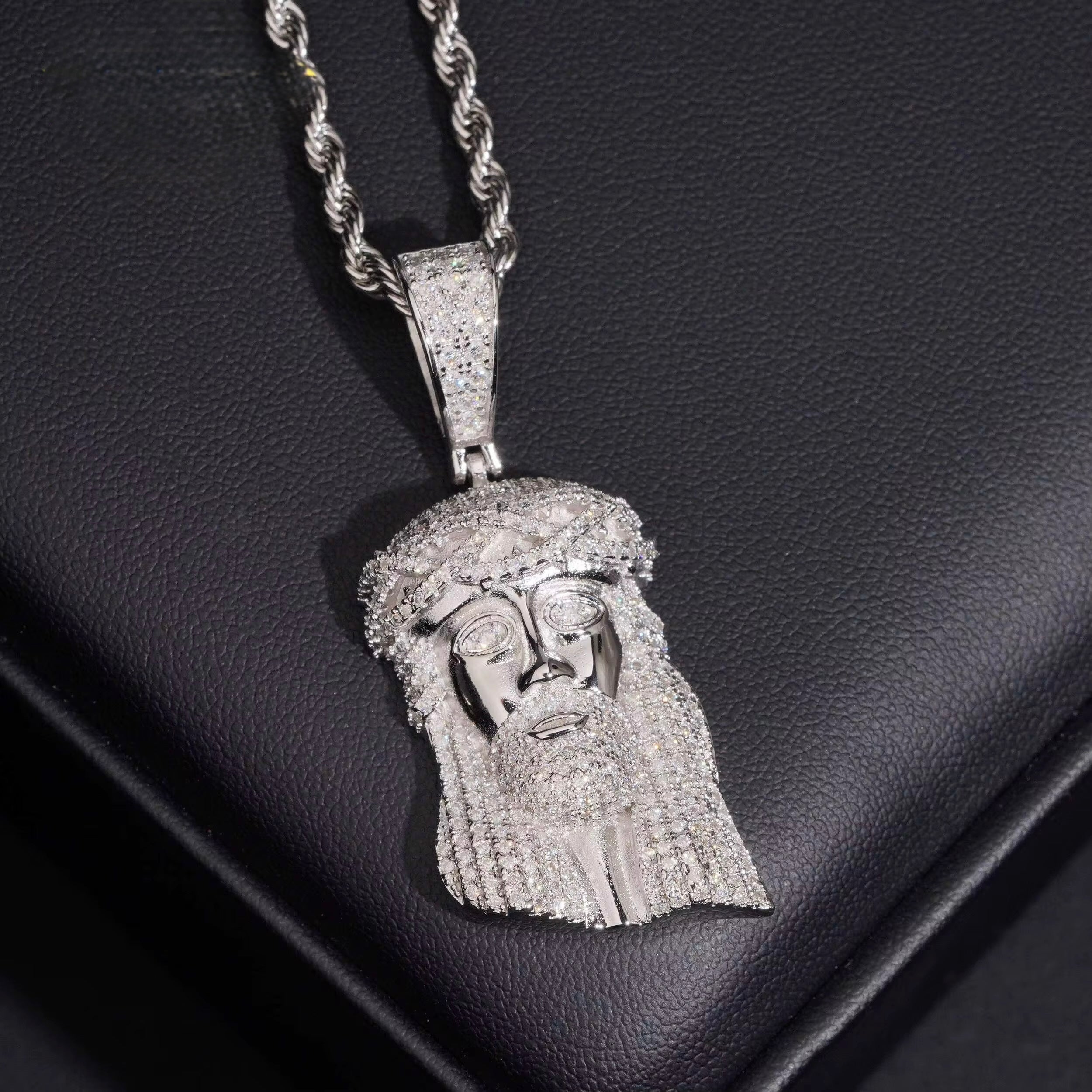 Jesus Pendant Moissanite Silver S925 + Rhodium