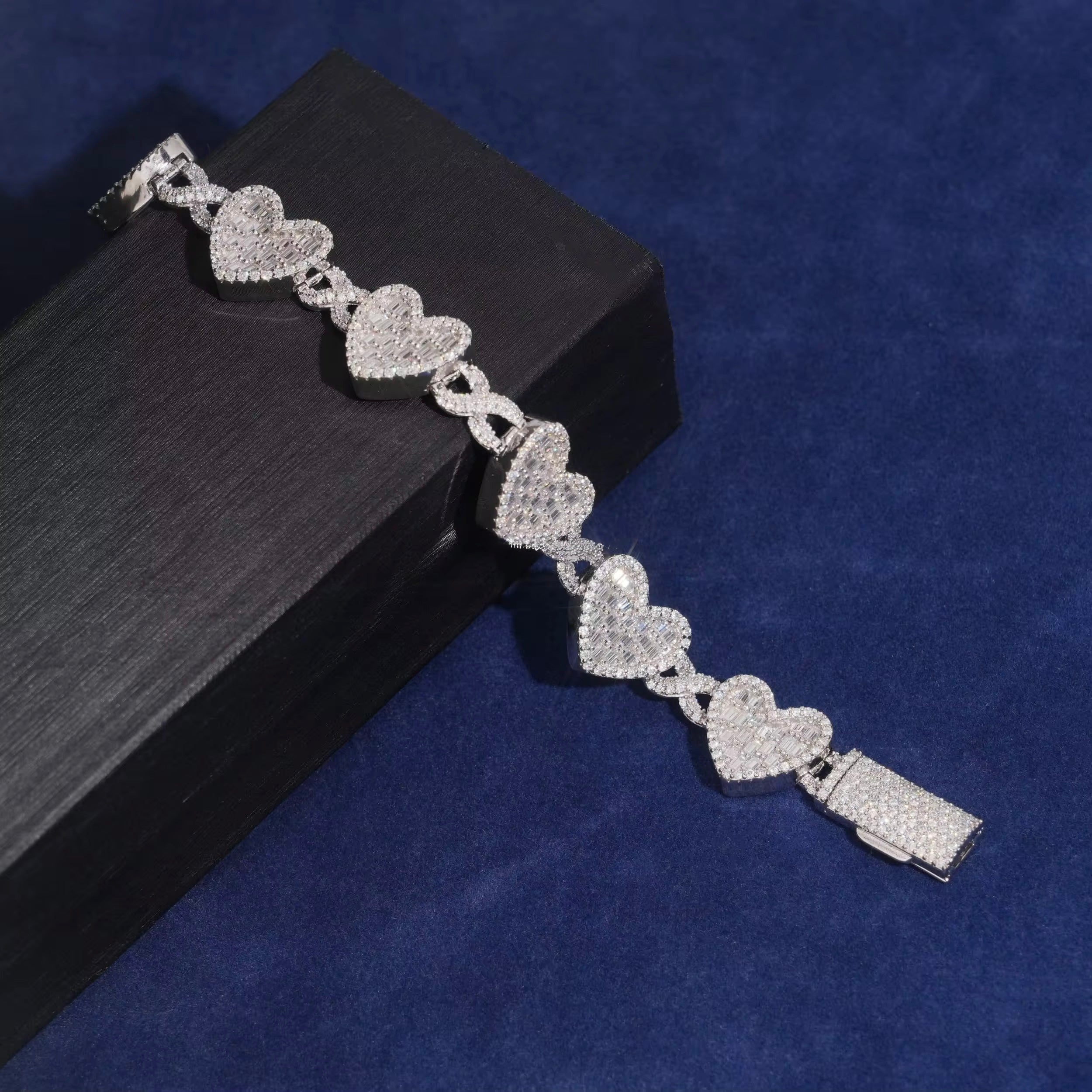 Heart Cuban Bracelet Moissanite Silver S925 + Rhodium Passes Diamond Icedout Bussdown