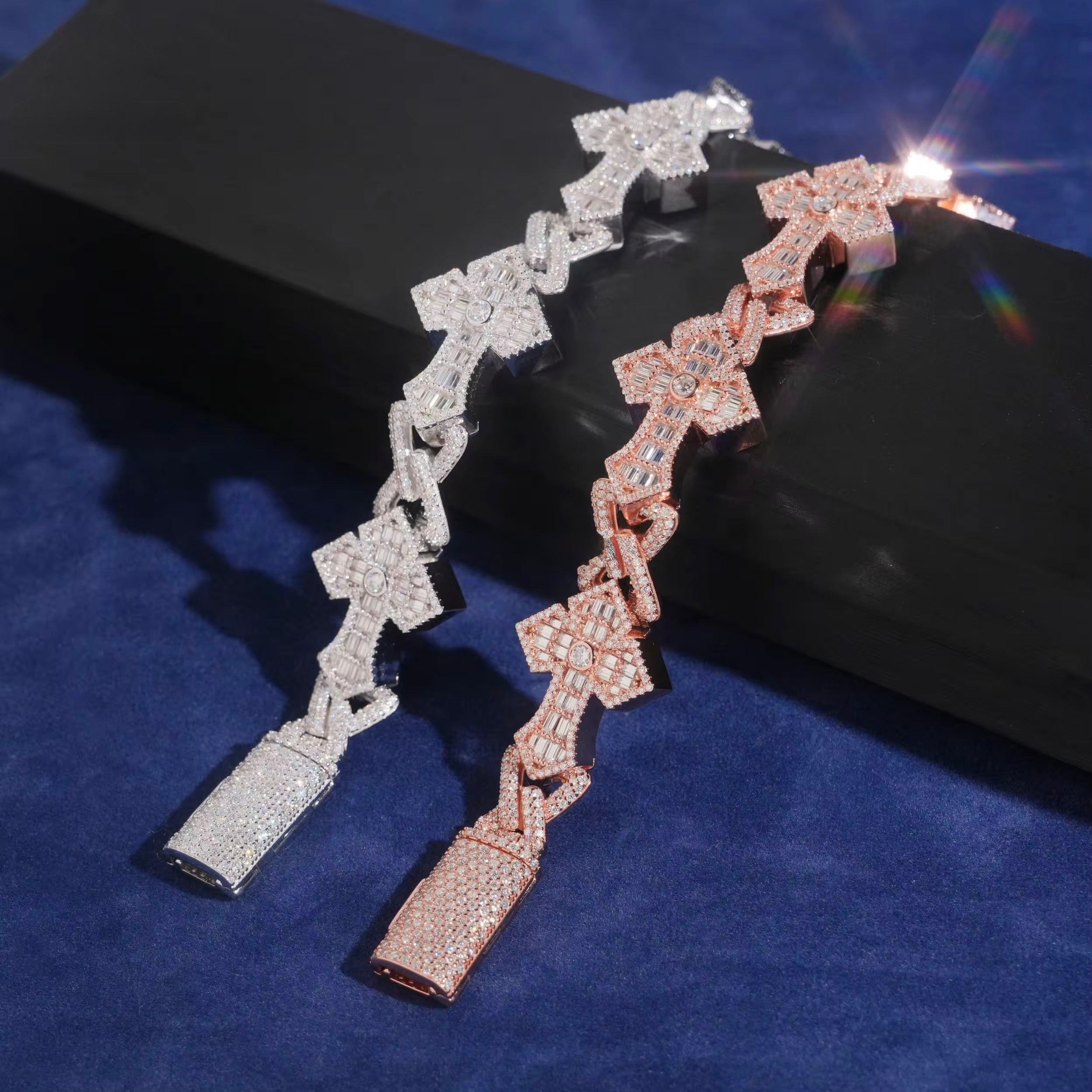 Cross Bracelet Moissanite Silver S925 + Rhodium Passes Diamond Icedout Bussdown
