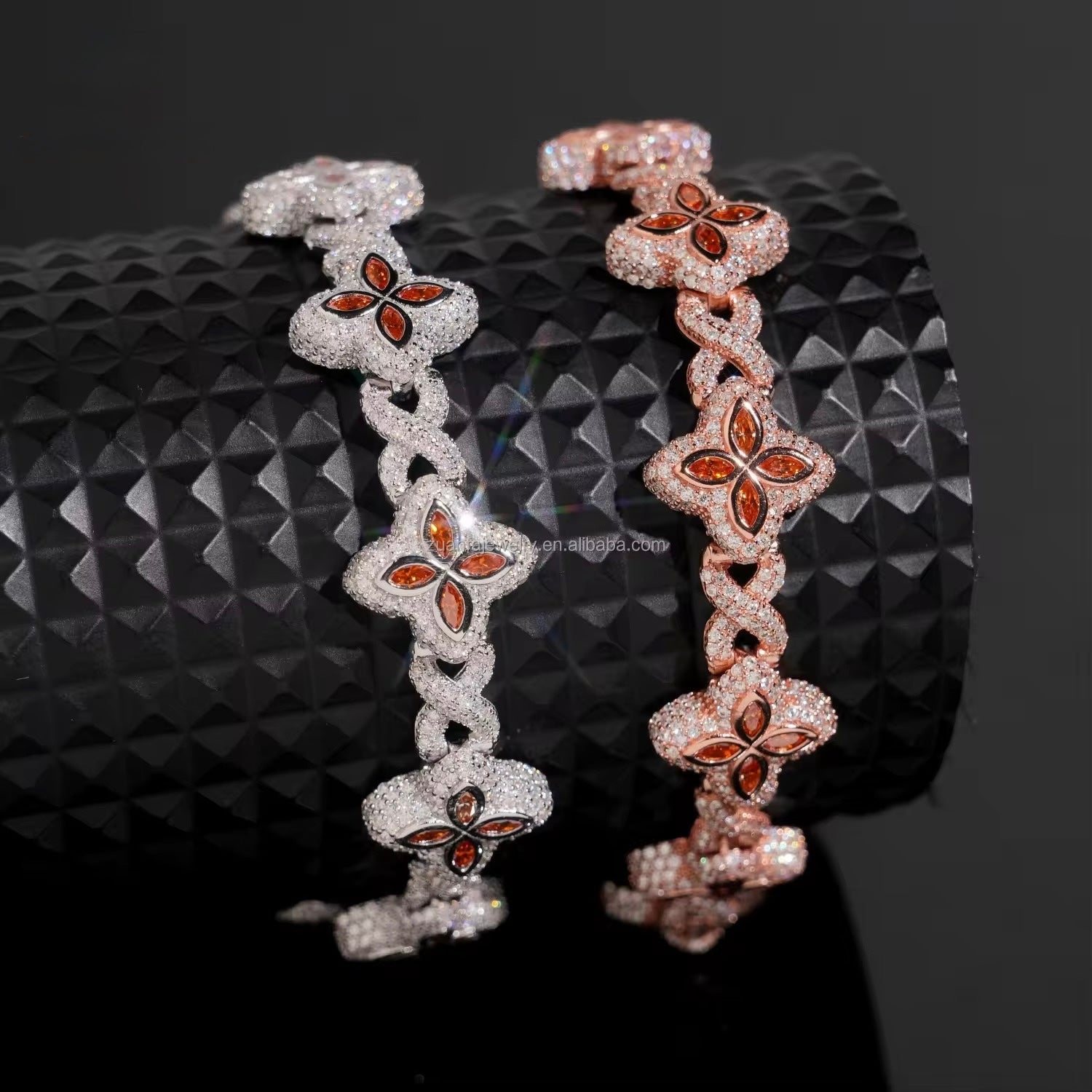 14MM Clover Bracelet Moissanite Silver S925 + Rhodium Passes Diamond Icedout Bussdown