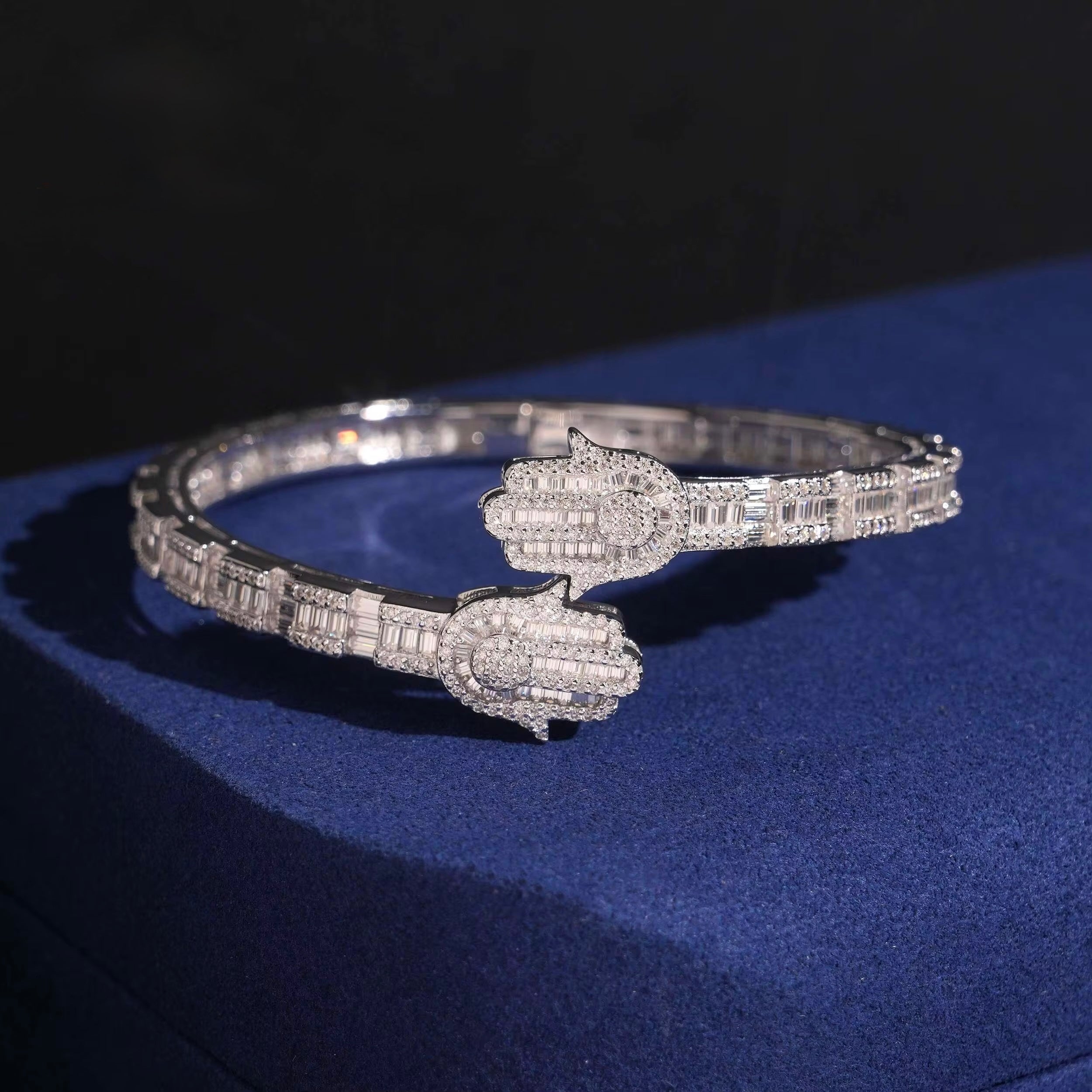 Nail Hamsa Bracelet Moissanite Silver S925 + Rhodium Passes Diamond Icedout Bussdown