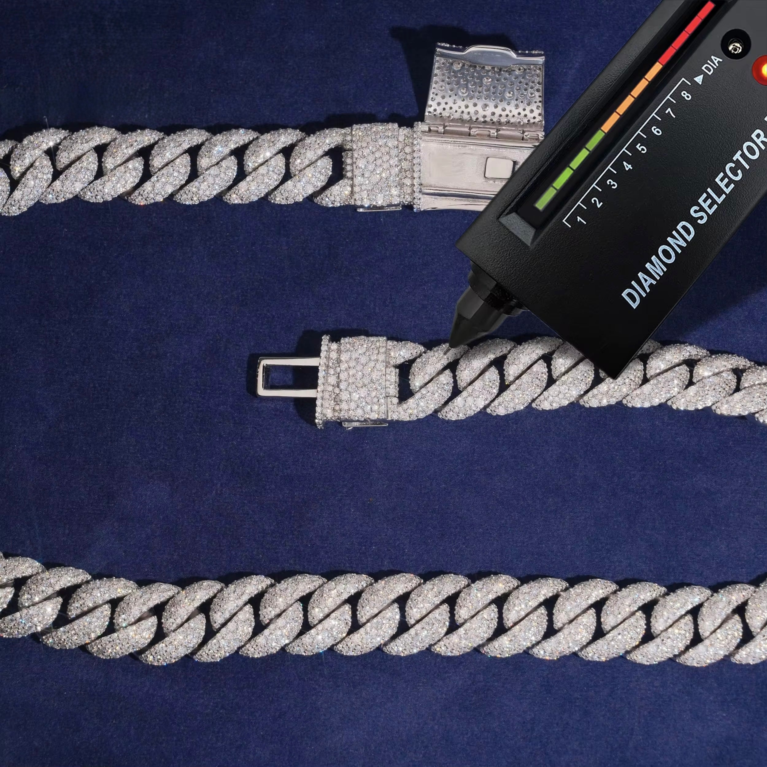 15MM Cuban Chain Pave / Mosaic Setting NEW LOCK Moissanite Silver S925 + Rhodium Passes Diamond Icedout Bussdown