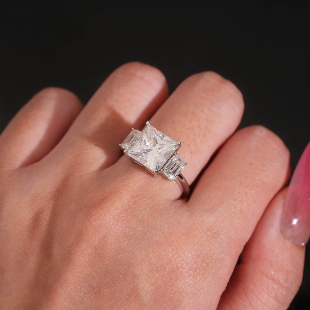 Womens Engagement Ring Moissanite Silver S925 + Rhodium Passes Diamond Icedout Bussdown