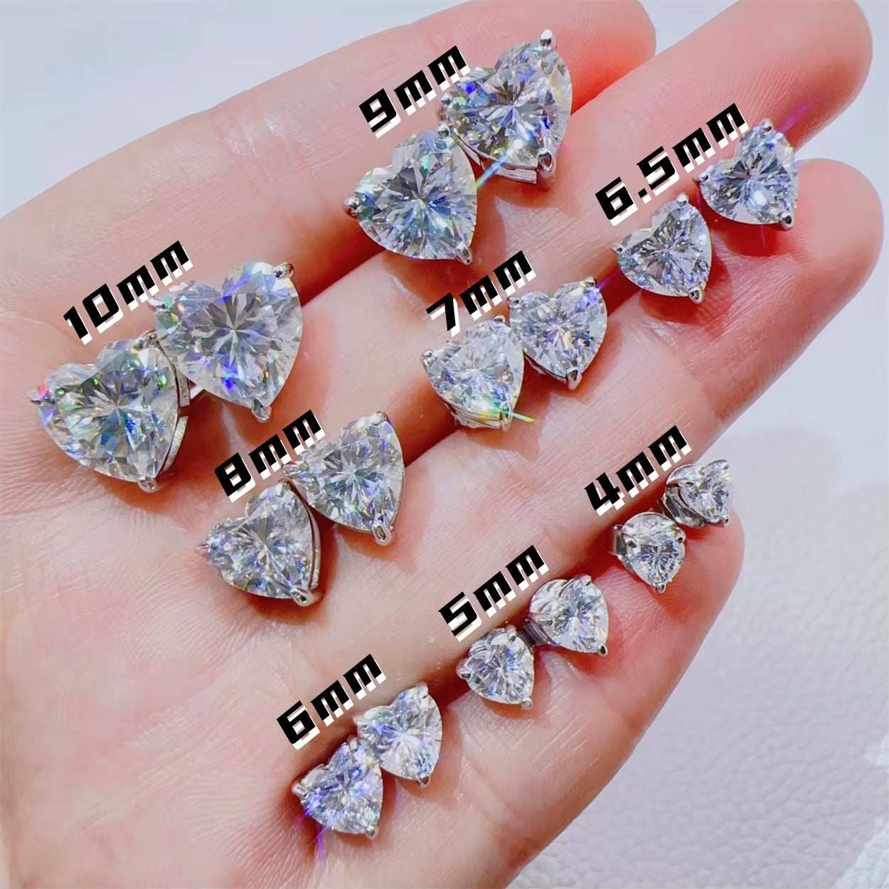 Hearts Shape Earrings Screw Back Moissanite Silver S925 + Rhodium