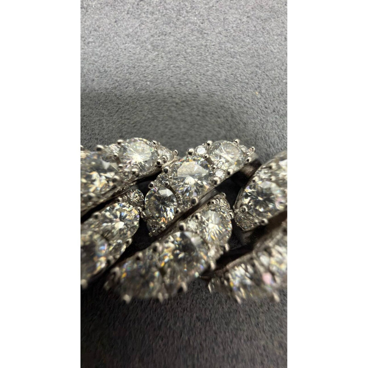 16mm Cuban Bracelet Moonrock Setting — Moissanite, Zinc