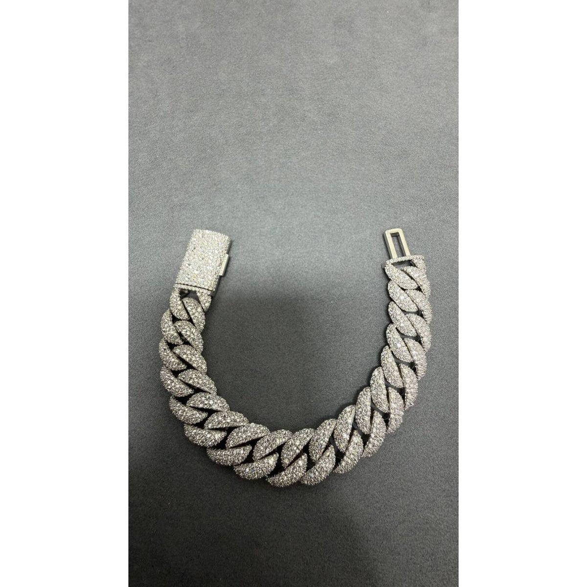 15mm Cuban Bracelet Upside Down Setting — Moissanite, Zinc
