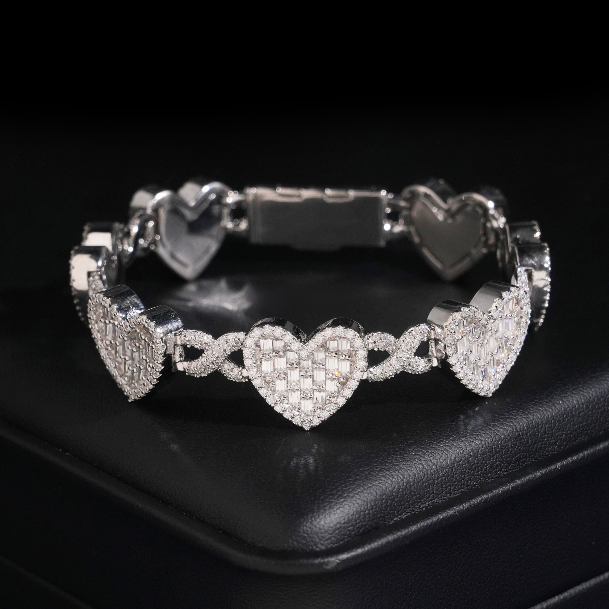 Baguette Heart Bracelet – Moissanite & 925 Silver