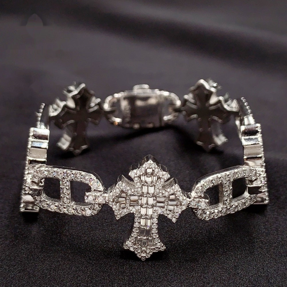 Gothic Cross Mariner Link Bracelet — Moissanite, 925 Silver