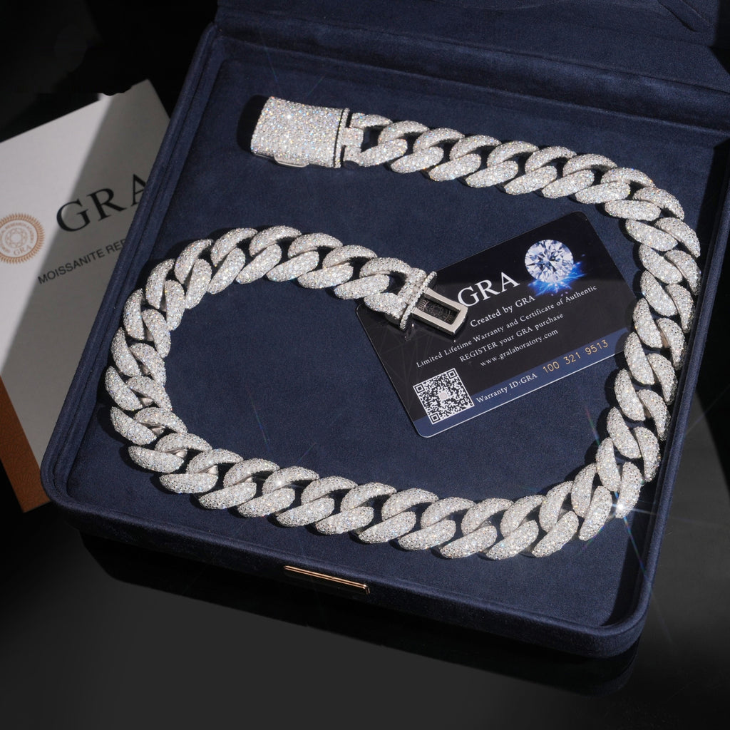 18mm Cuban Chain Domed Pavé Setting — Moissanite, 925 Silver