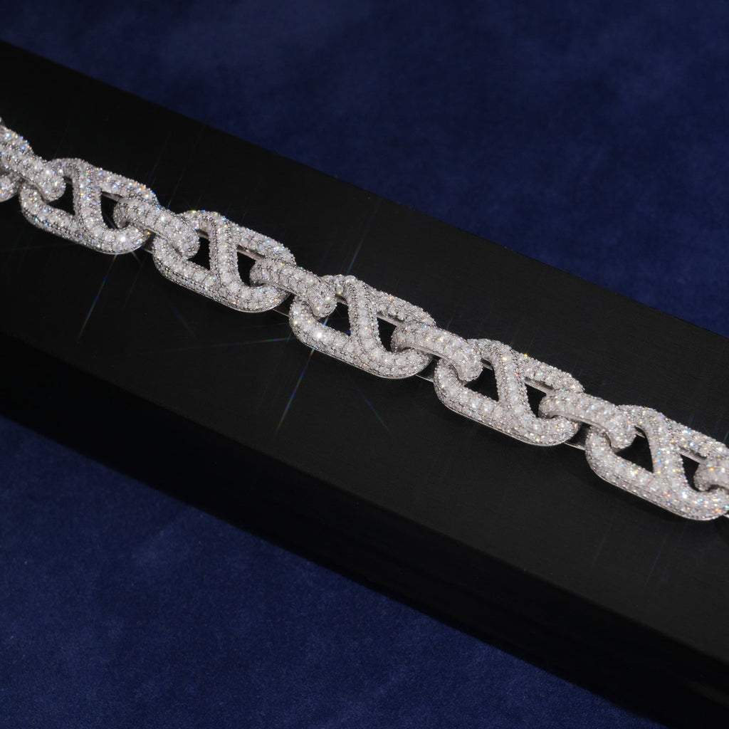 Chunky Mariner Link Bracelet – Moissanite & 925 Silver