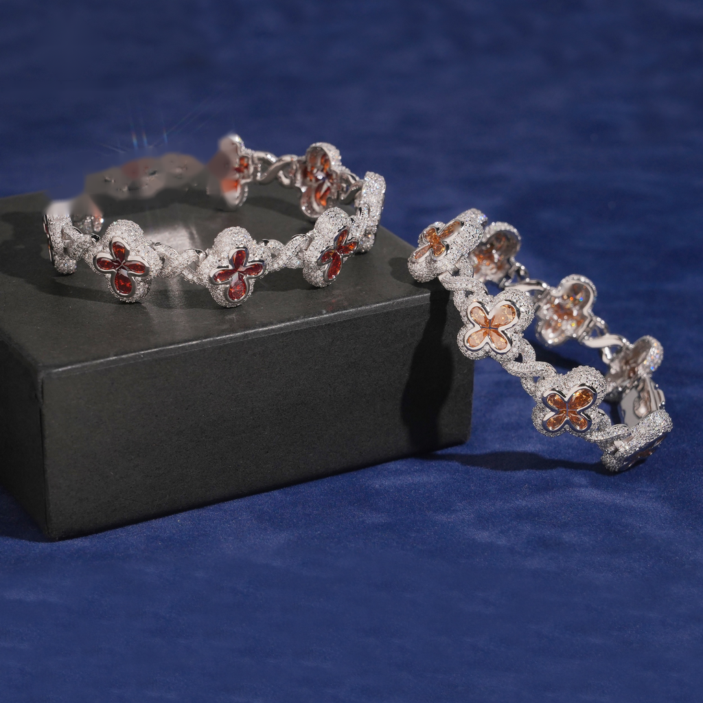 Iced-Out Clover Bracelet – Moissanite & 925 Silver