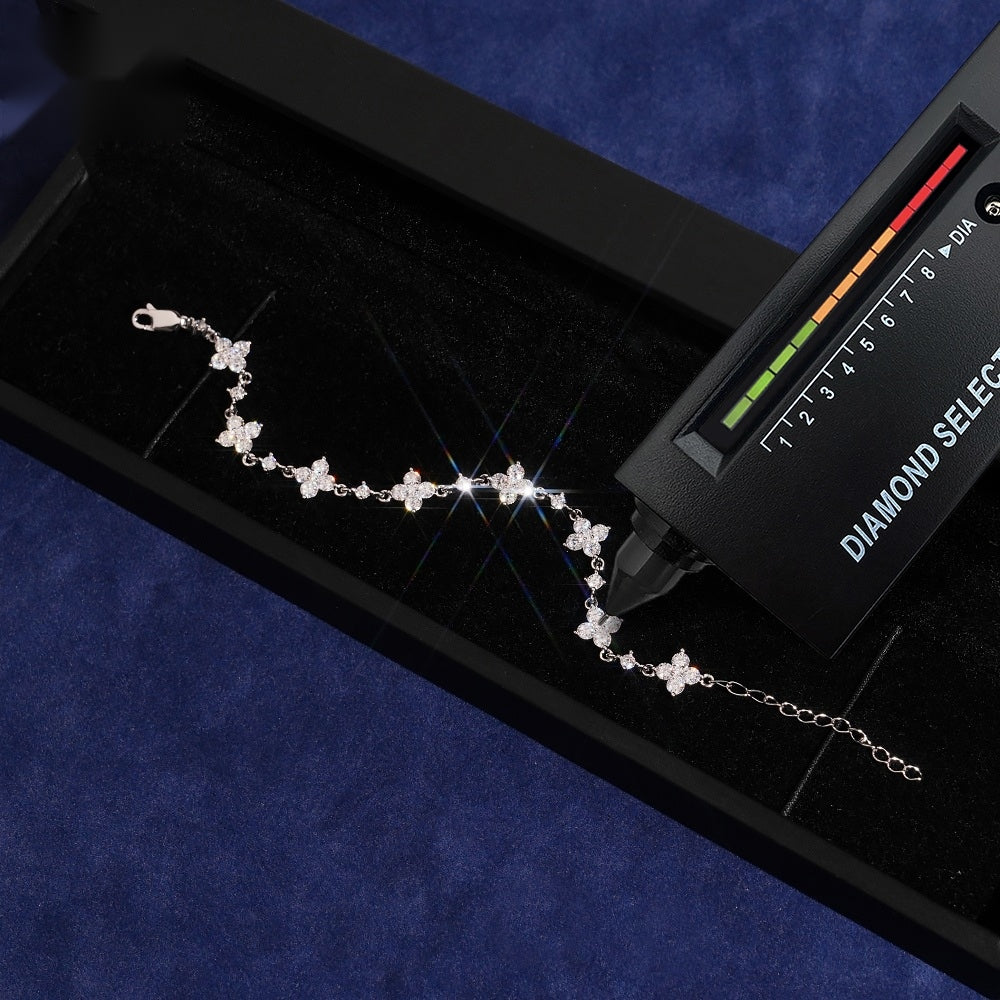 Clover Station Bracelet – Moissanite & 925 Silver