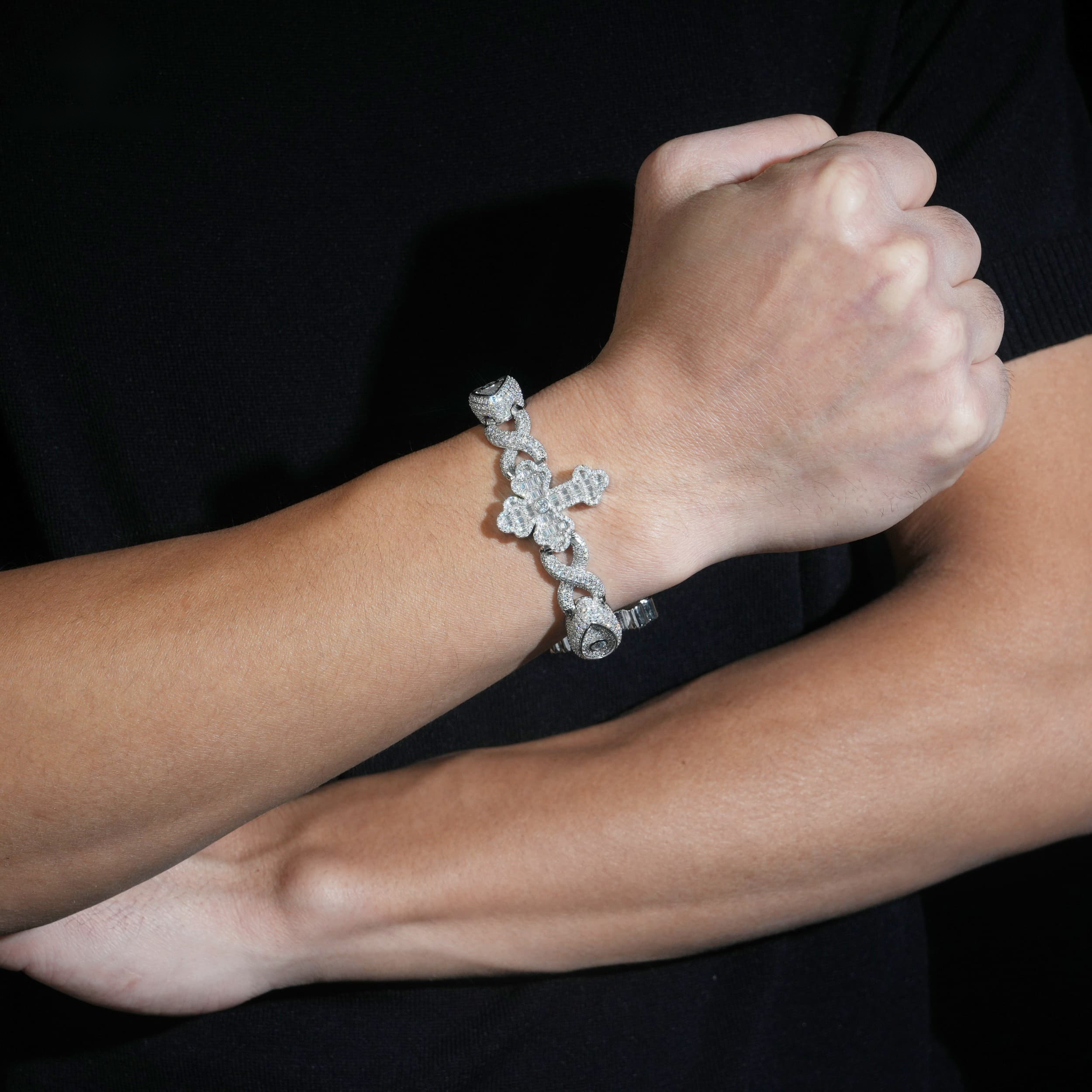 Cross & Evil Eye Bracelet – Moissanite & 925 Silver