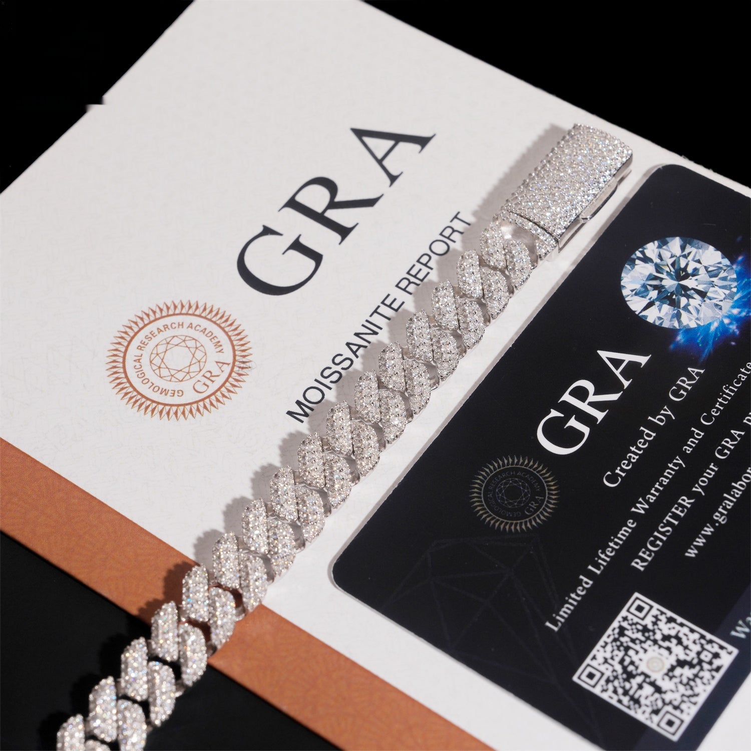 10mm Iced-Out Cuban Link Bracelet – Moissanite & 925 Silver