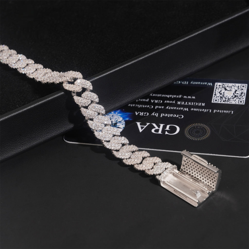 10mm Iced-Out Cuban Link Bracelet – Moissanite & 925 Silver
