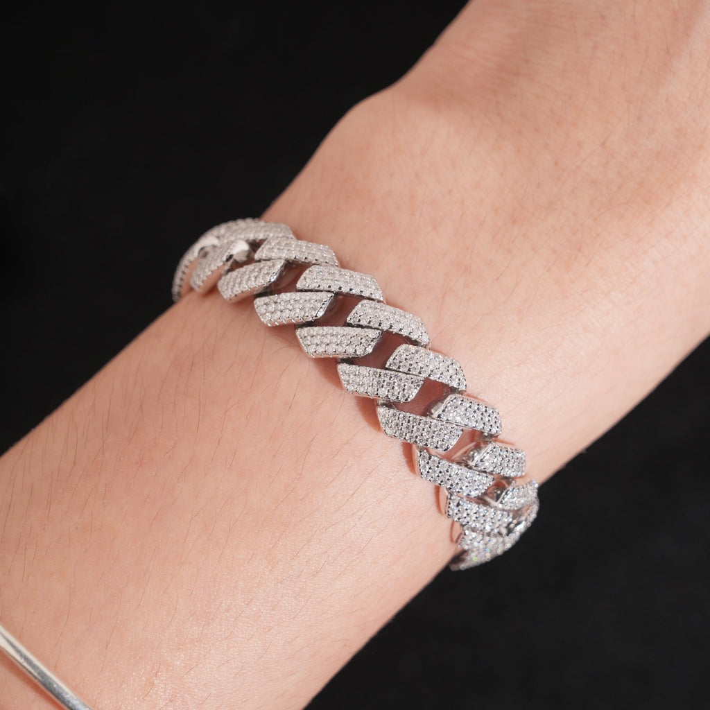 13mm Iced-Out Prong Cuban Link Bracelet – Moissanite & 925 Silver