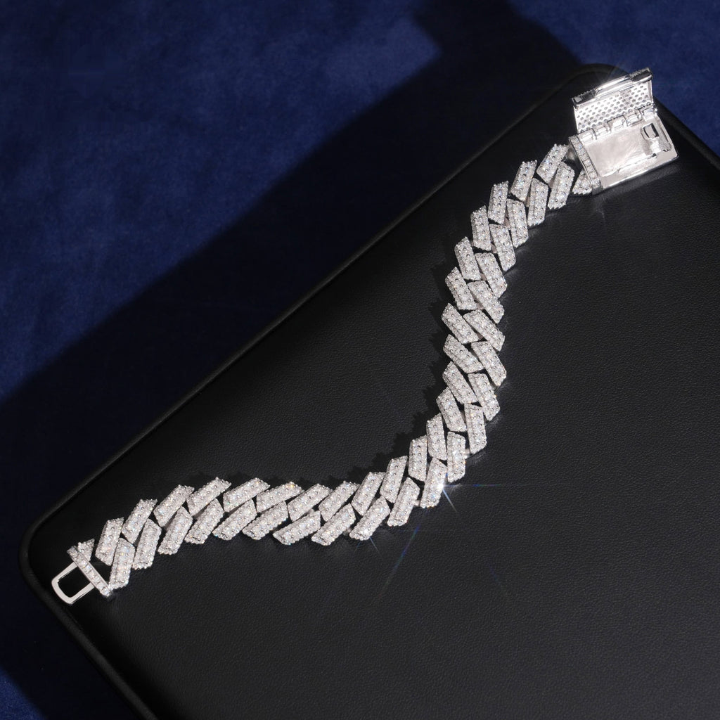15mm Iced-Out Prong Cuban Link Bracelet – Moissanite & 925 Silver
