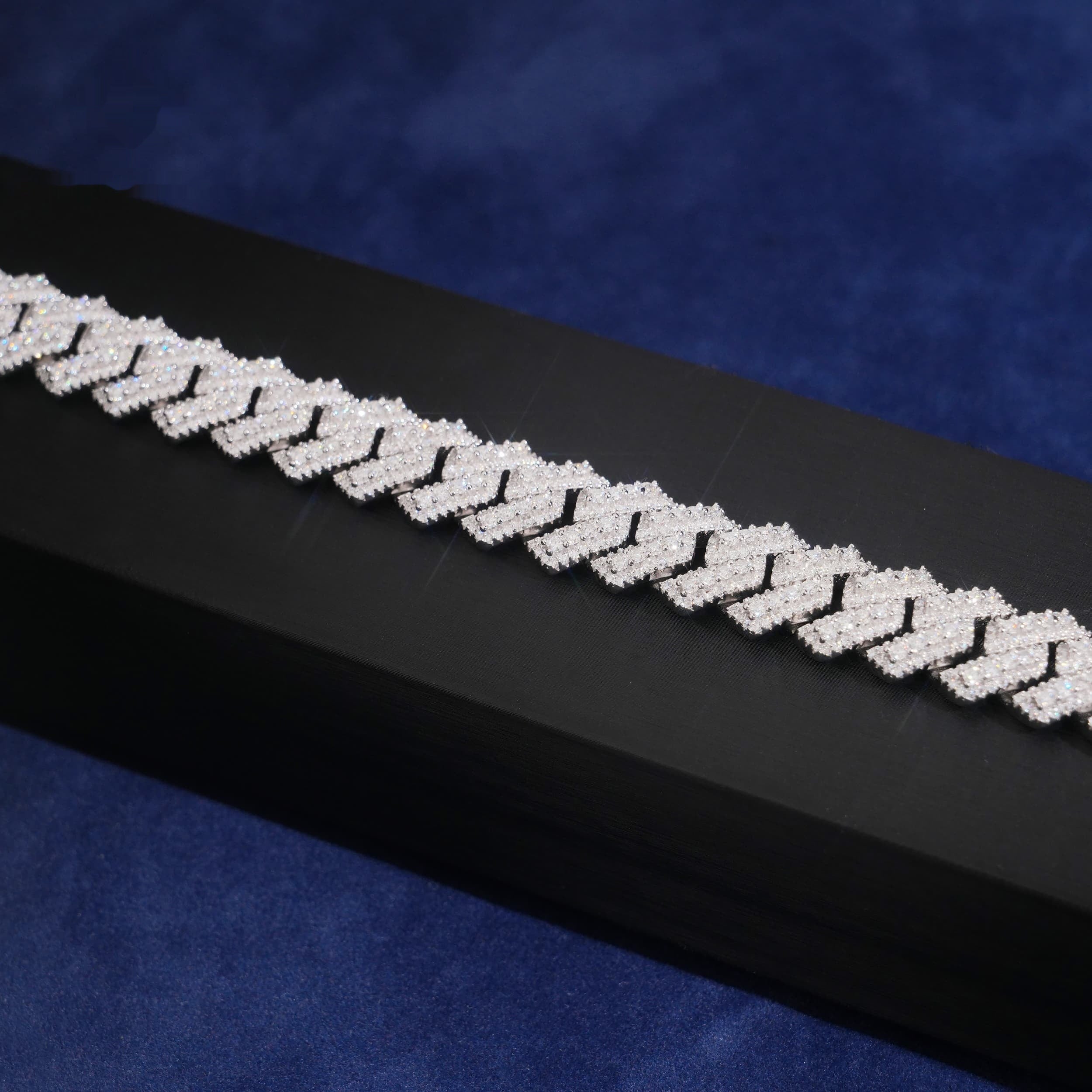 15mm Iced-Out Prong Cuban Link Bracelet – Moissanite & 925 Silver