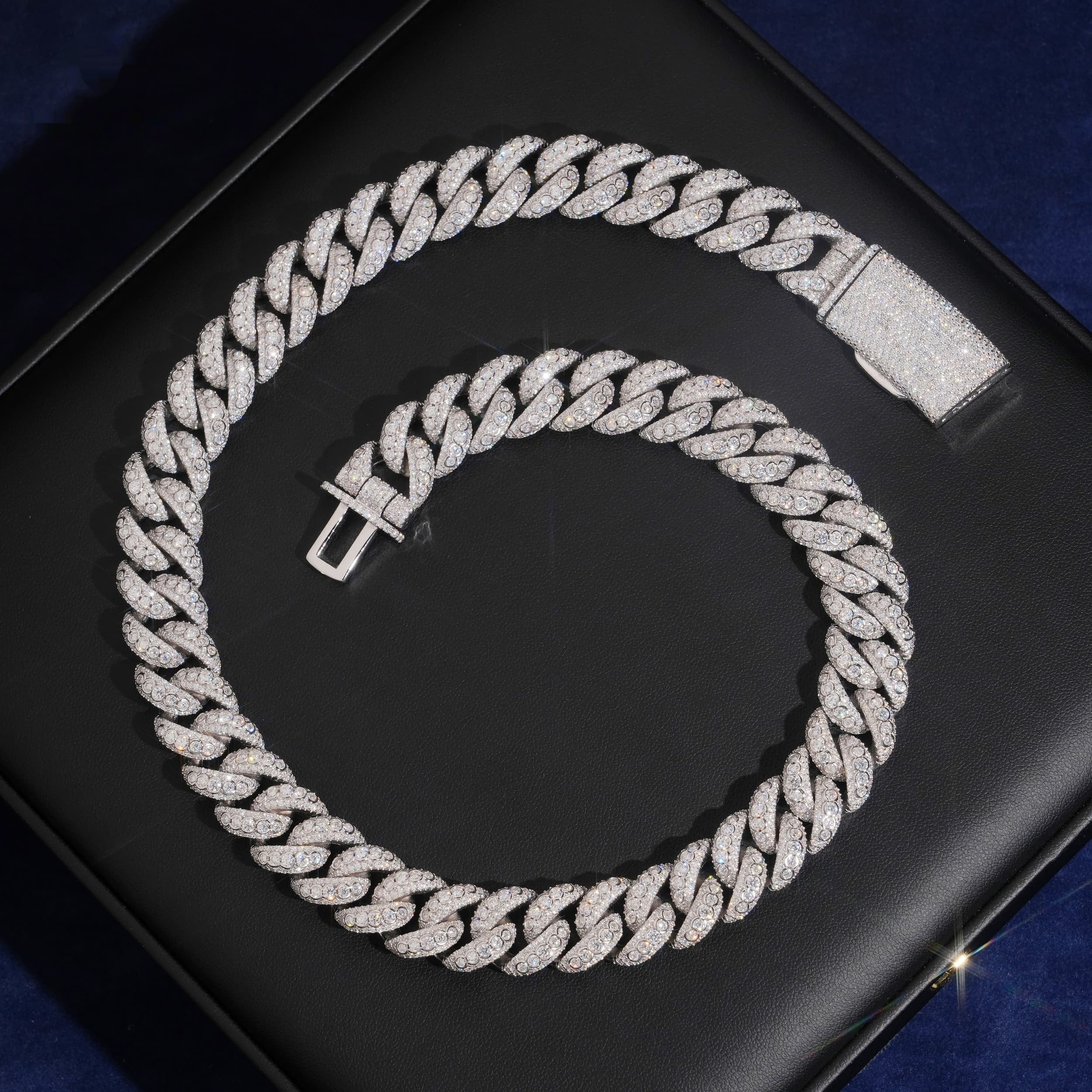 15mm Cuban Chain Pavé Silver Frame Setting New Lock — Moissanite, 925 Silver
