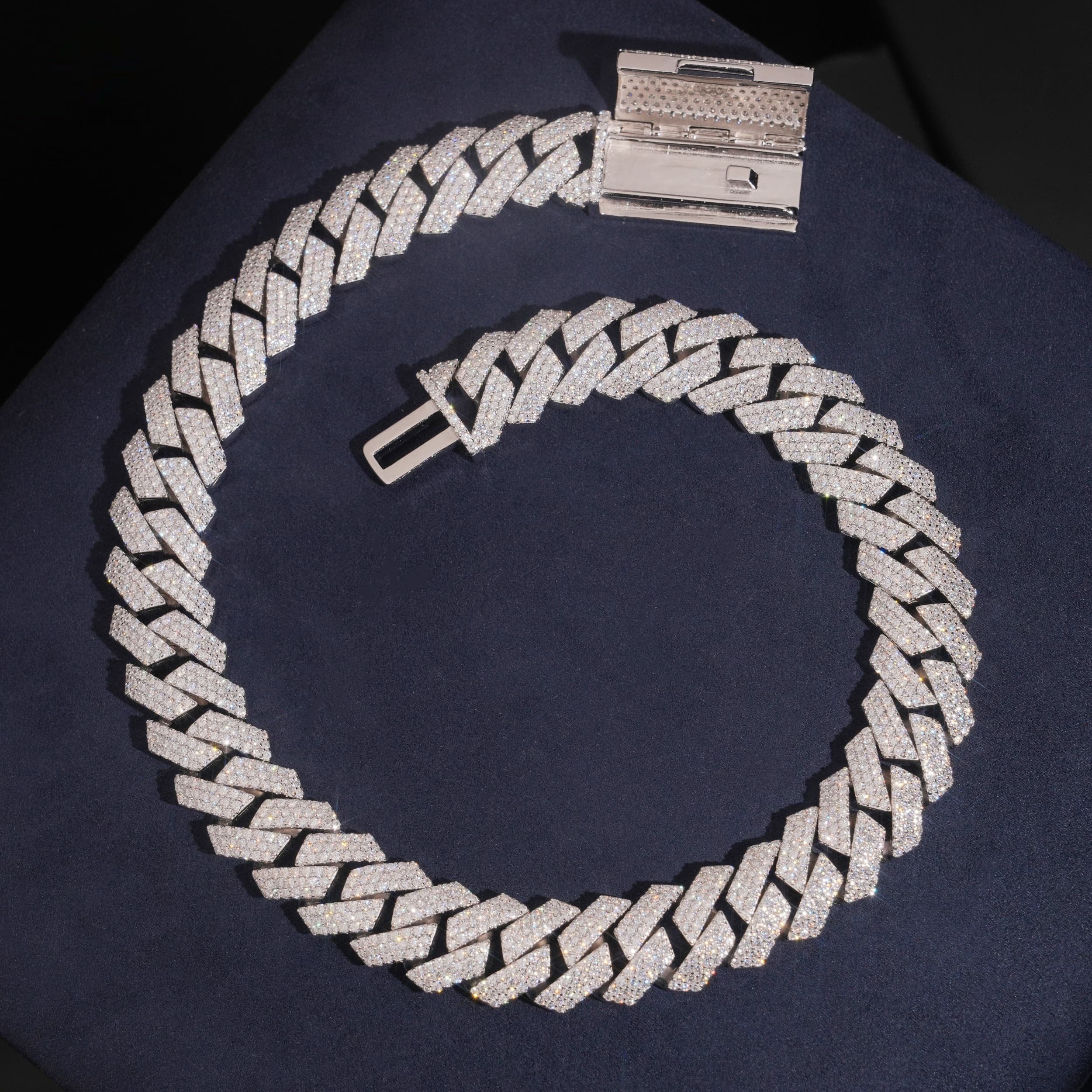 15mm Cuban Chain 3-Row Honeycomb Setting — Moissanite, 925 Silver