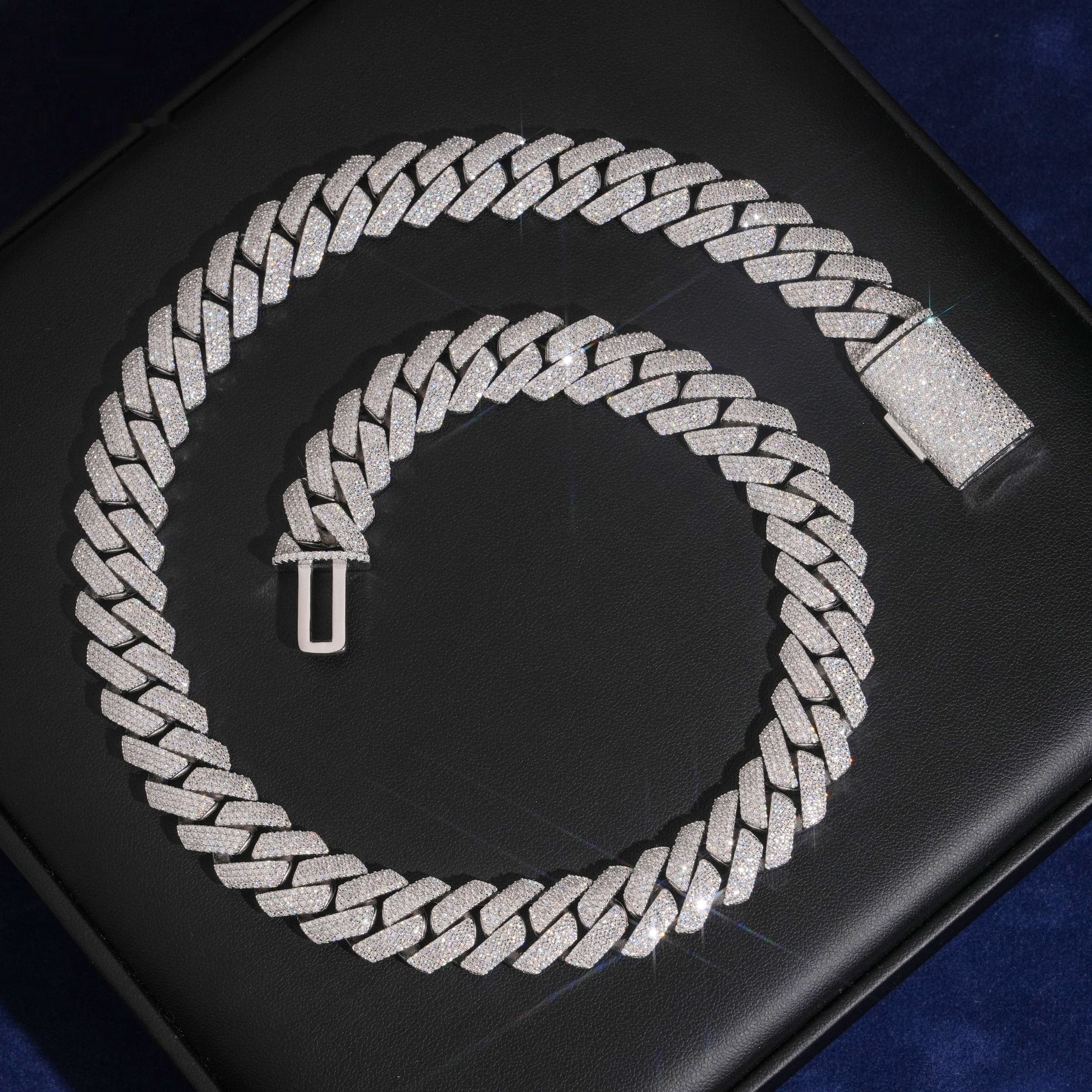 15mm Cuban Chain 4-Row Honeycomb Setting — Moissanite, 925 Silver