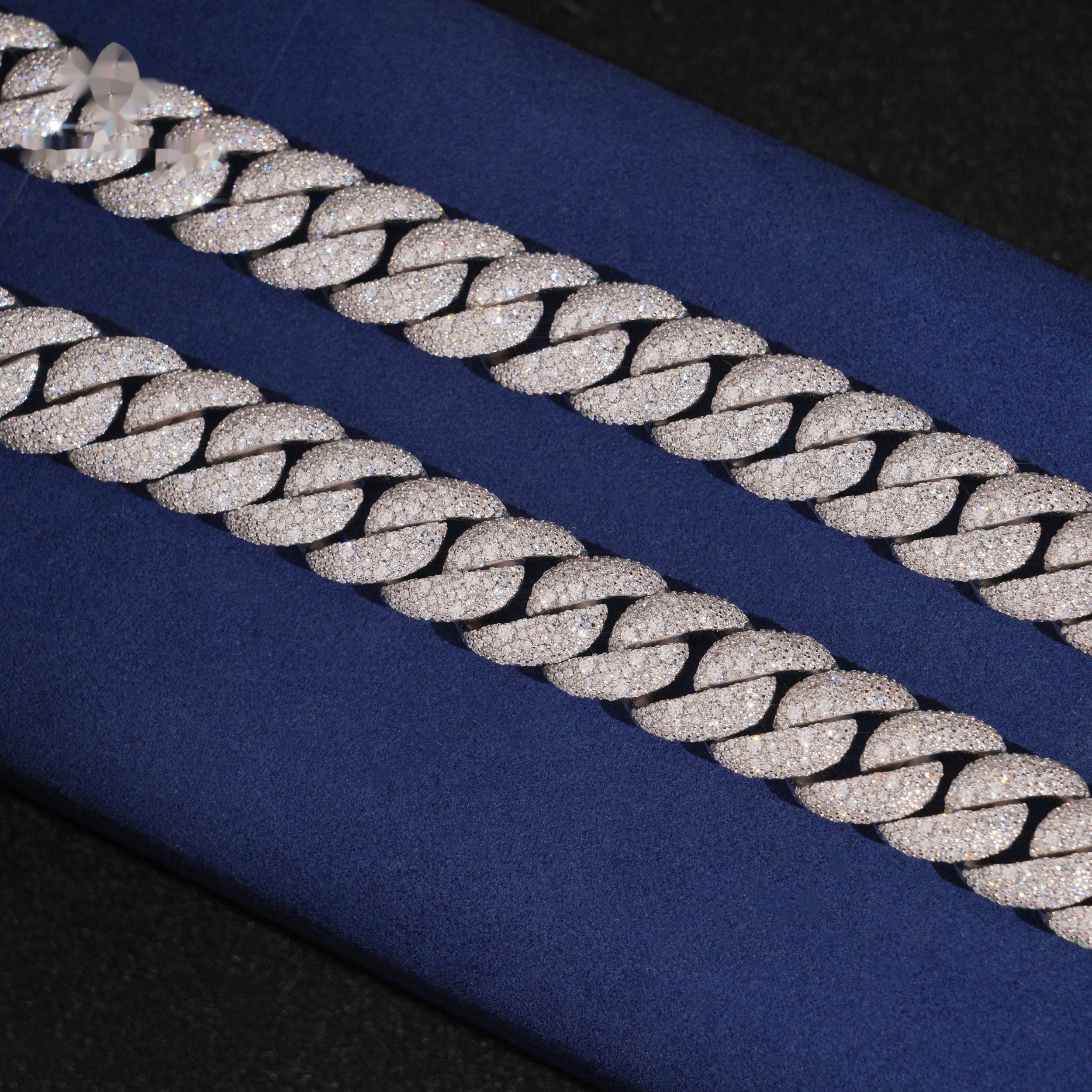 18mm Cuban Chain Pavé Mosaic Setting New Lock — Moissanite, 925 Silver