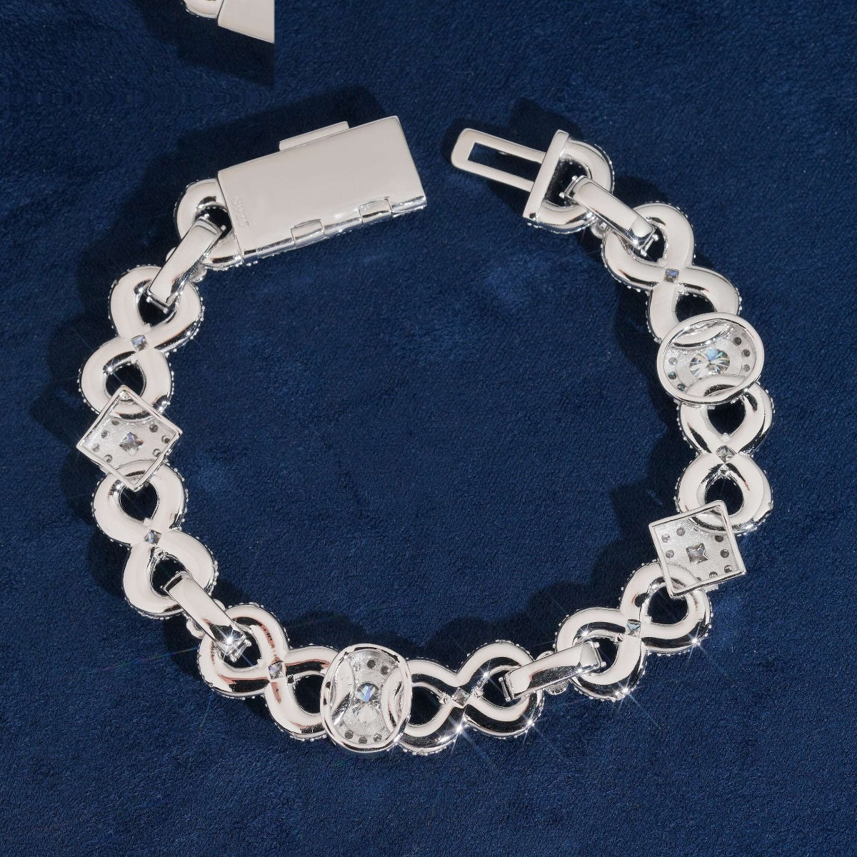 Infinity Halo Link Bracelet — Moissanite, 925 Silver