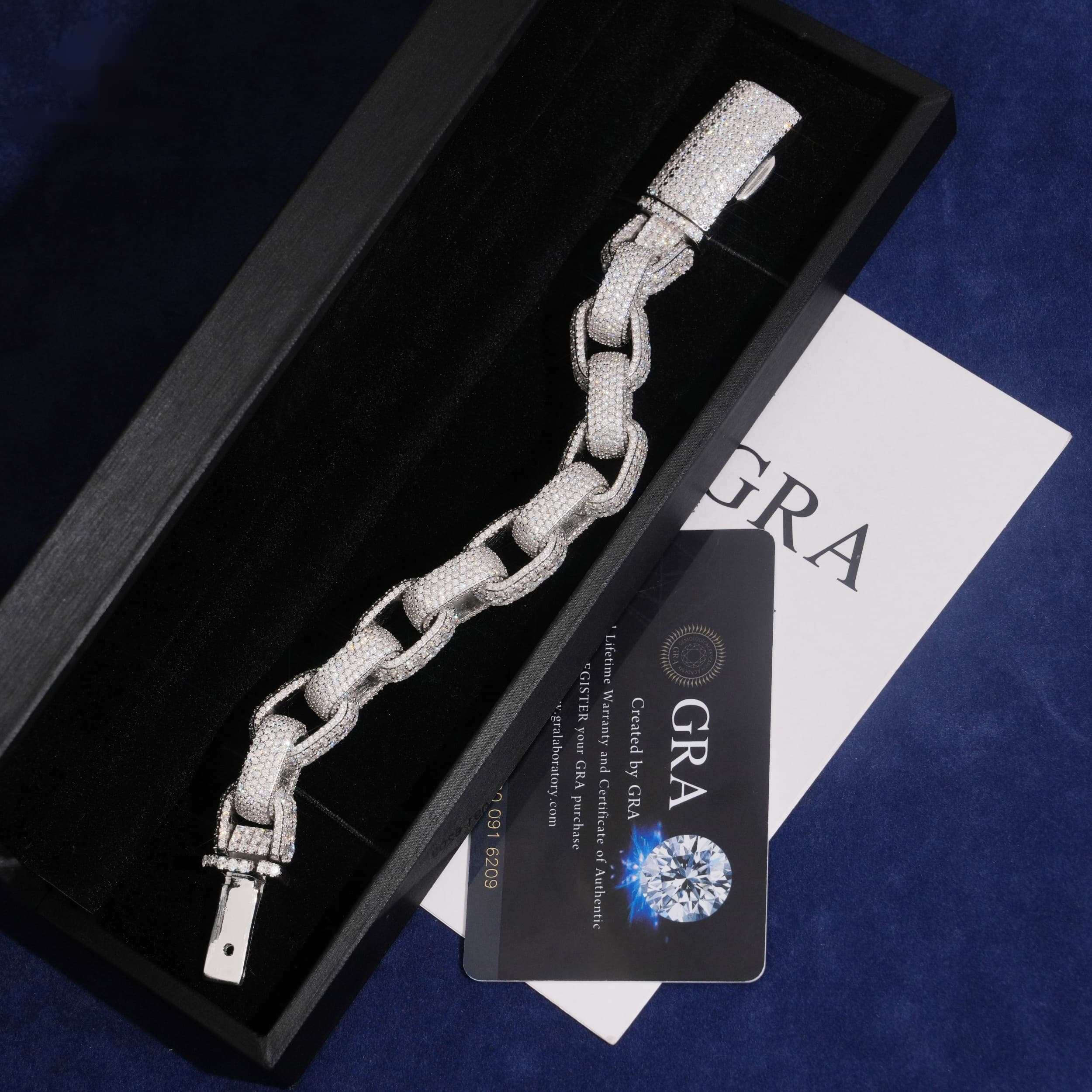 Iced-Out Mariner Link Bracelet – Moissanite & 925 Silver