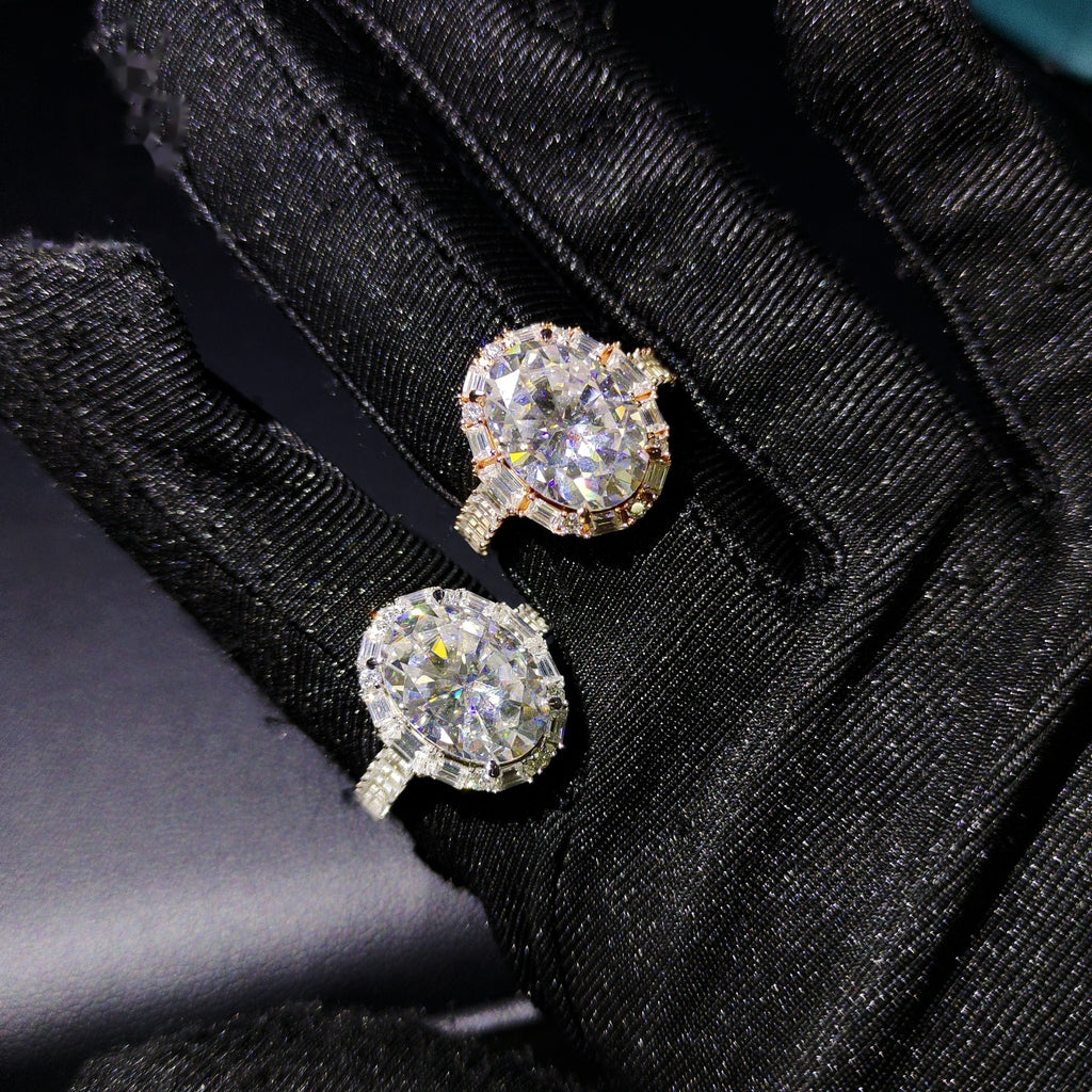 Oval Baguette Halo Ring — Moissanite, 925 Silver