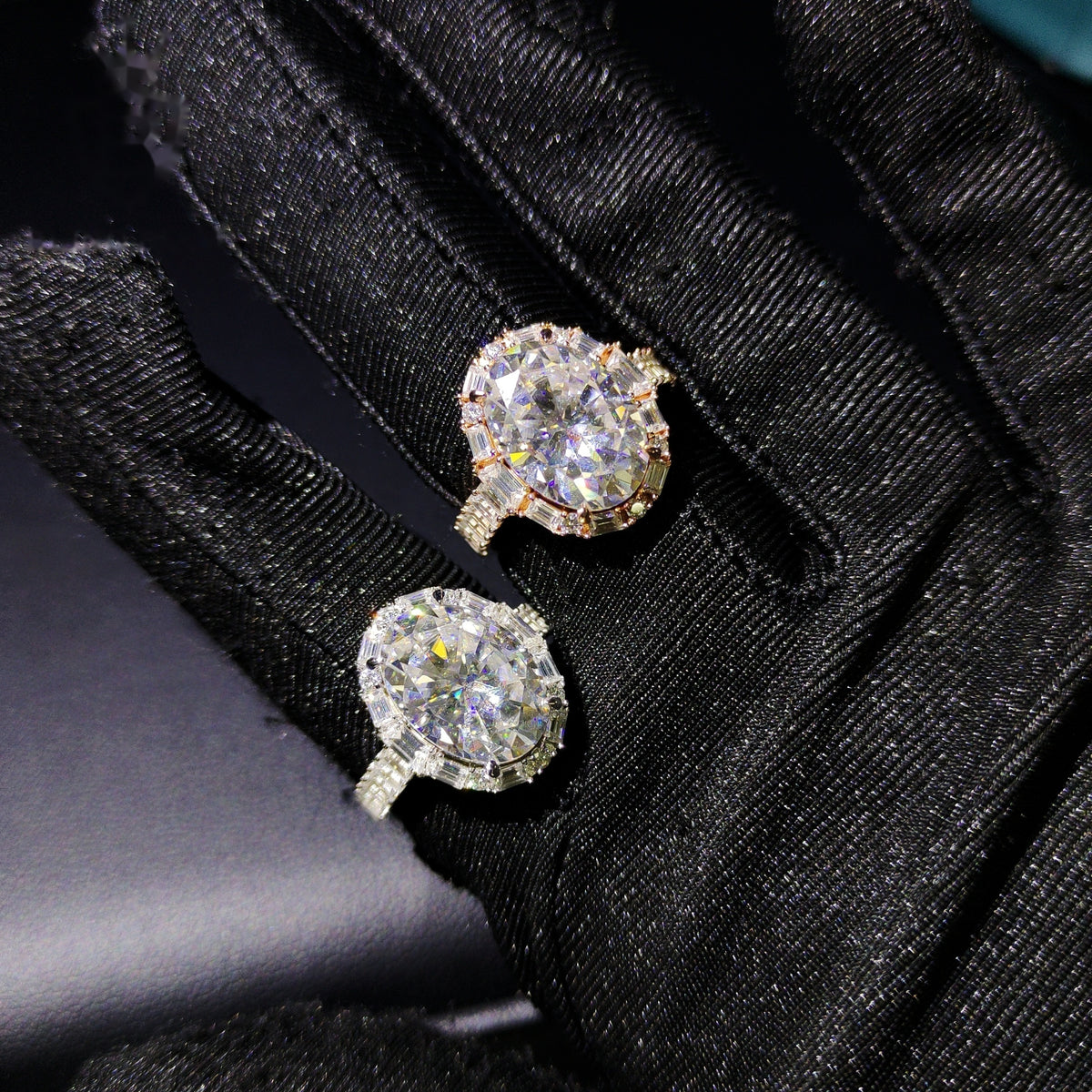 Oval Baguette Halo Ring — Moissanite, 925 Silver