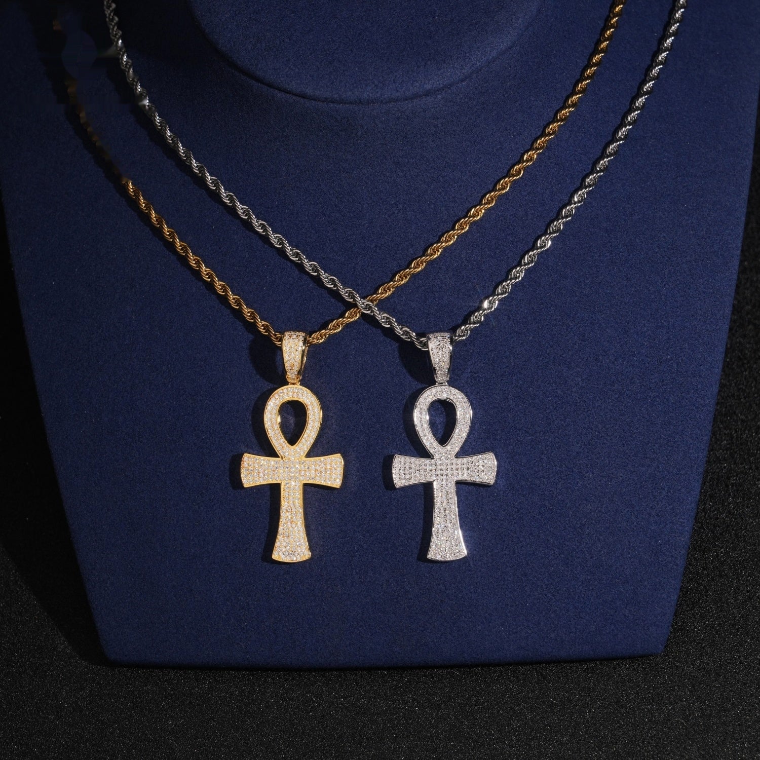 Ankh Pendant — Moissanite, 925 Silver
