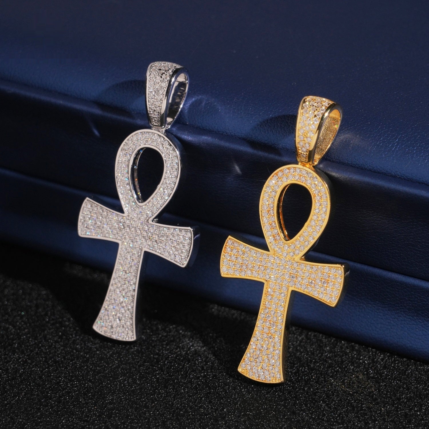 Ankh Pendant — Moissanite, 925 Silver