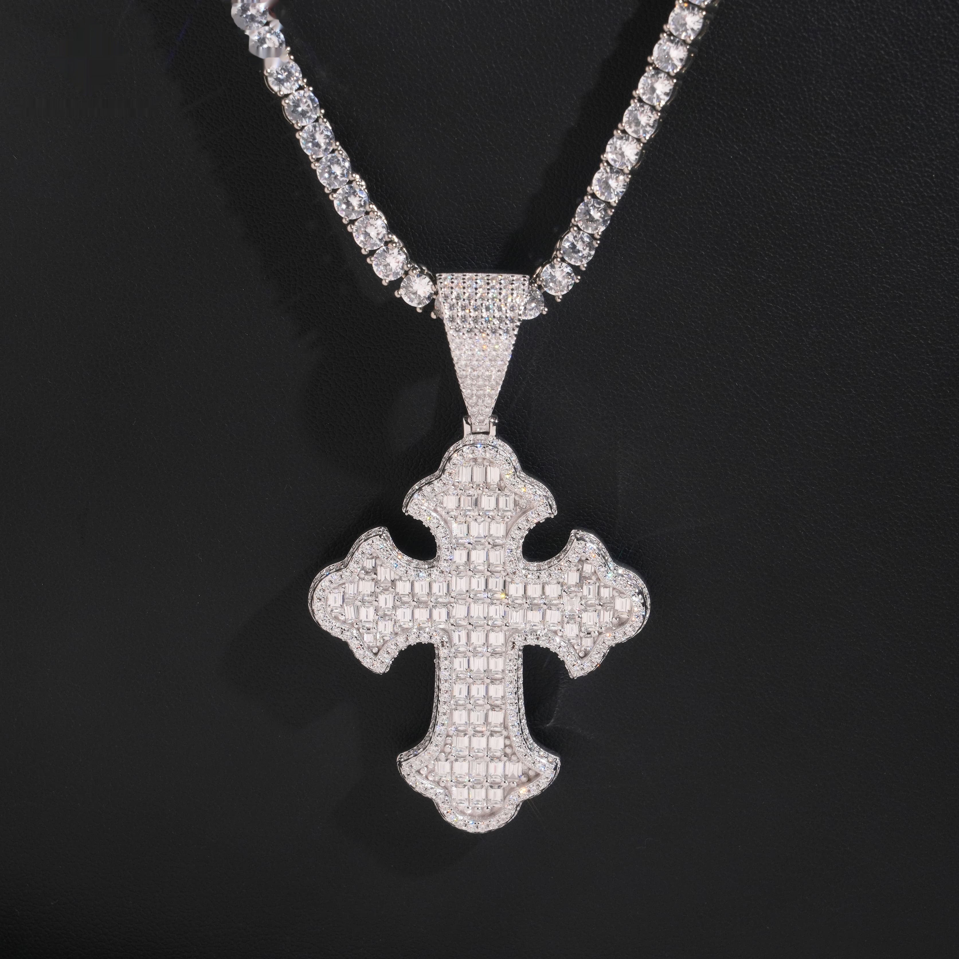 Gothic Cross Pendant — Moissanite, 925 Silver